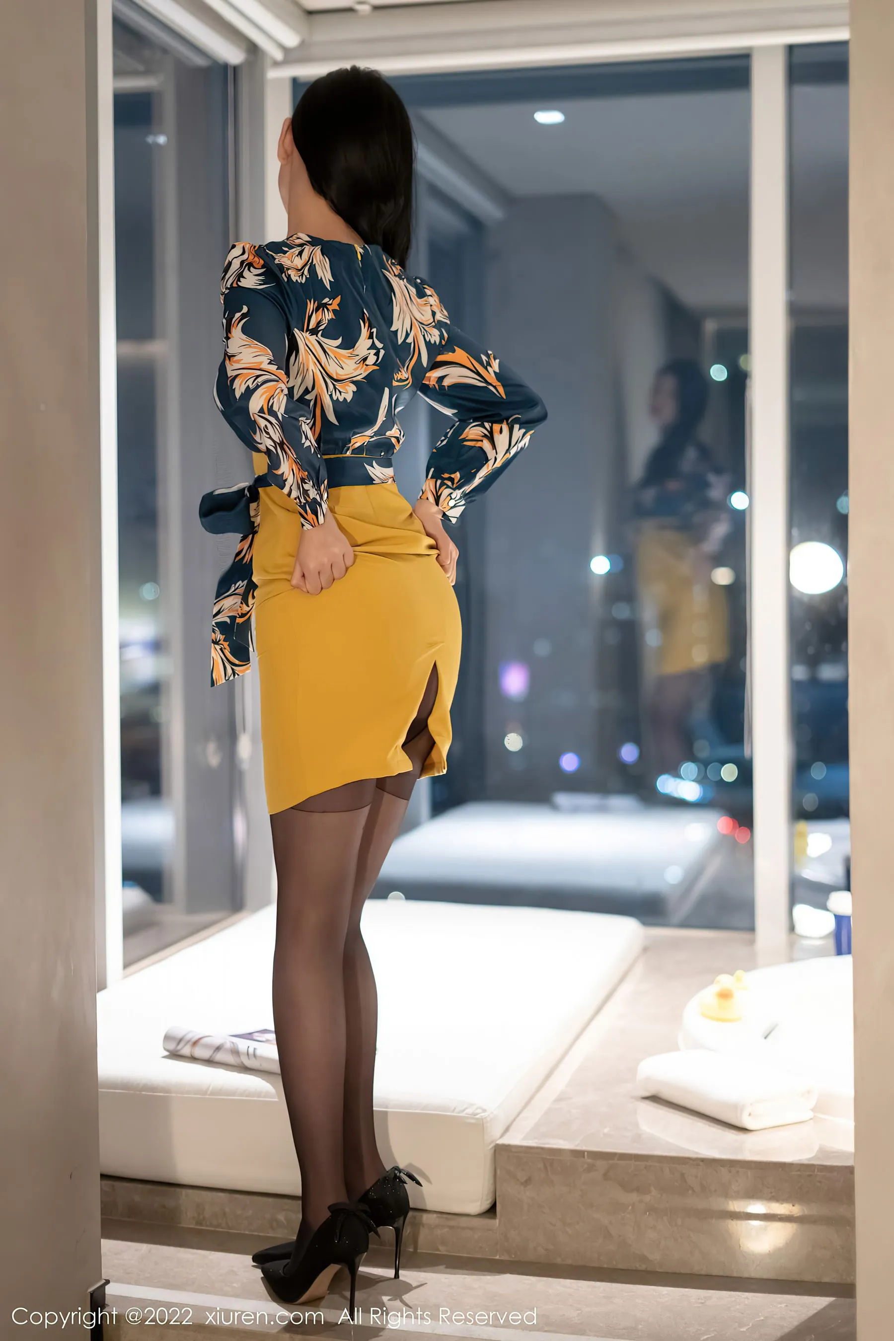  秀人网 No.4880 李雅柔182CM 黑丝美腿第16张