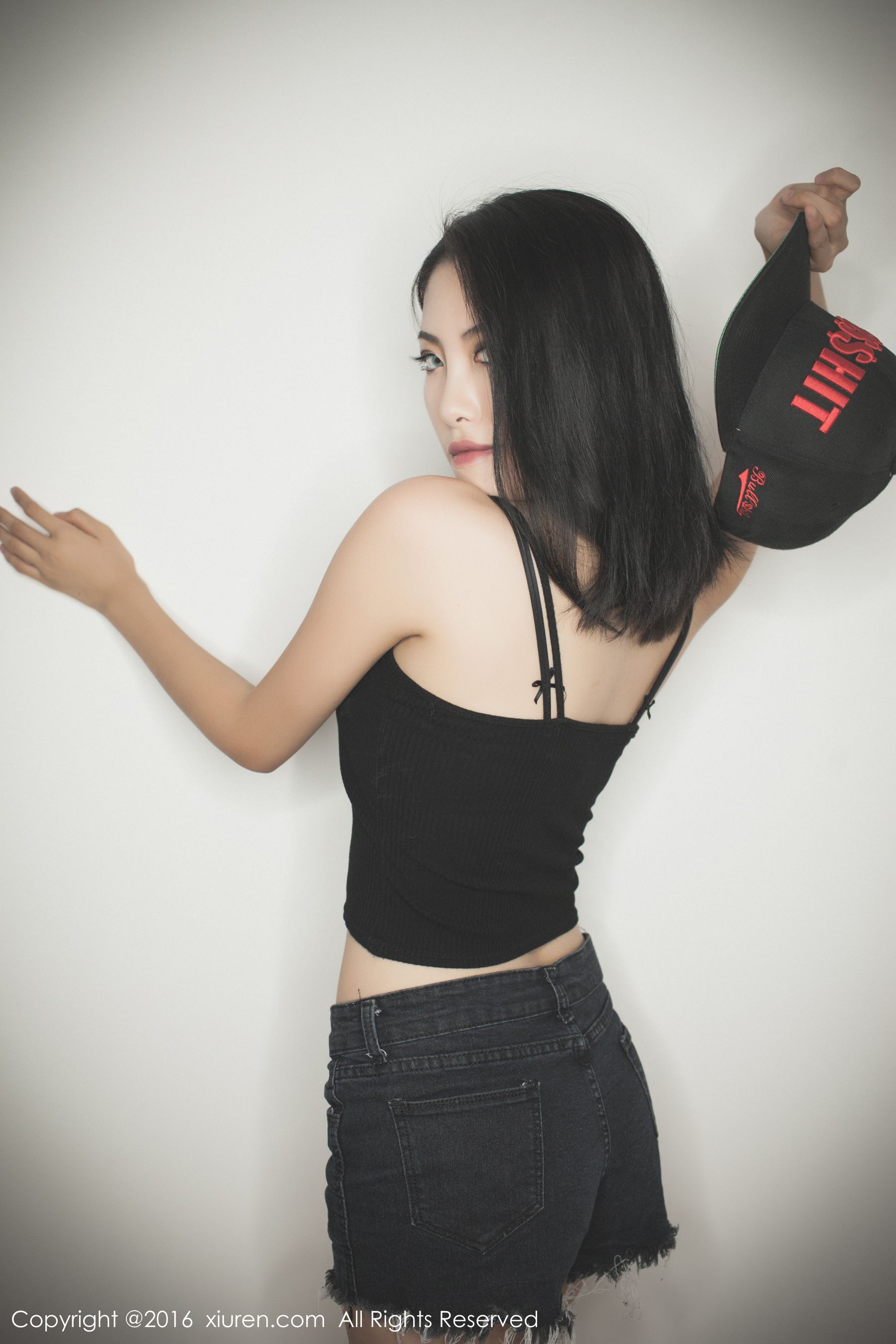  BOBO_xk(黎蒨垚)《热裤+内衣系列》 秀人网 No.617第3张