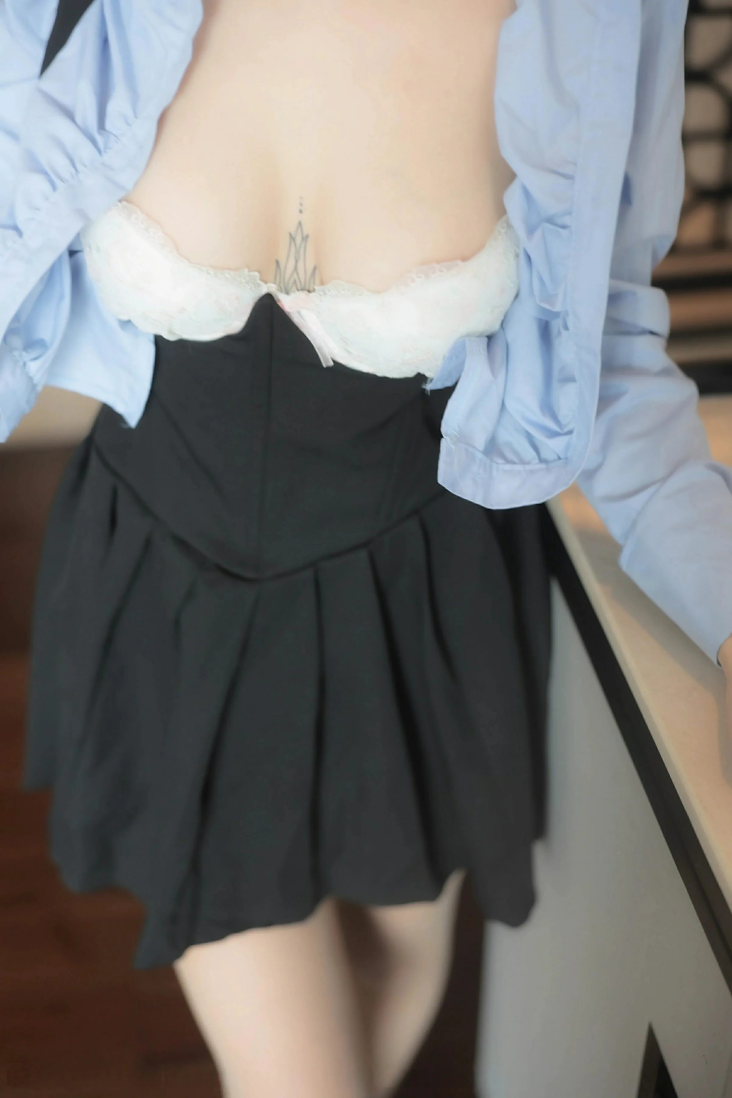  XiuRen 秀人 No.9981 汐子 新人模特 [72P]第3张