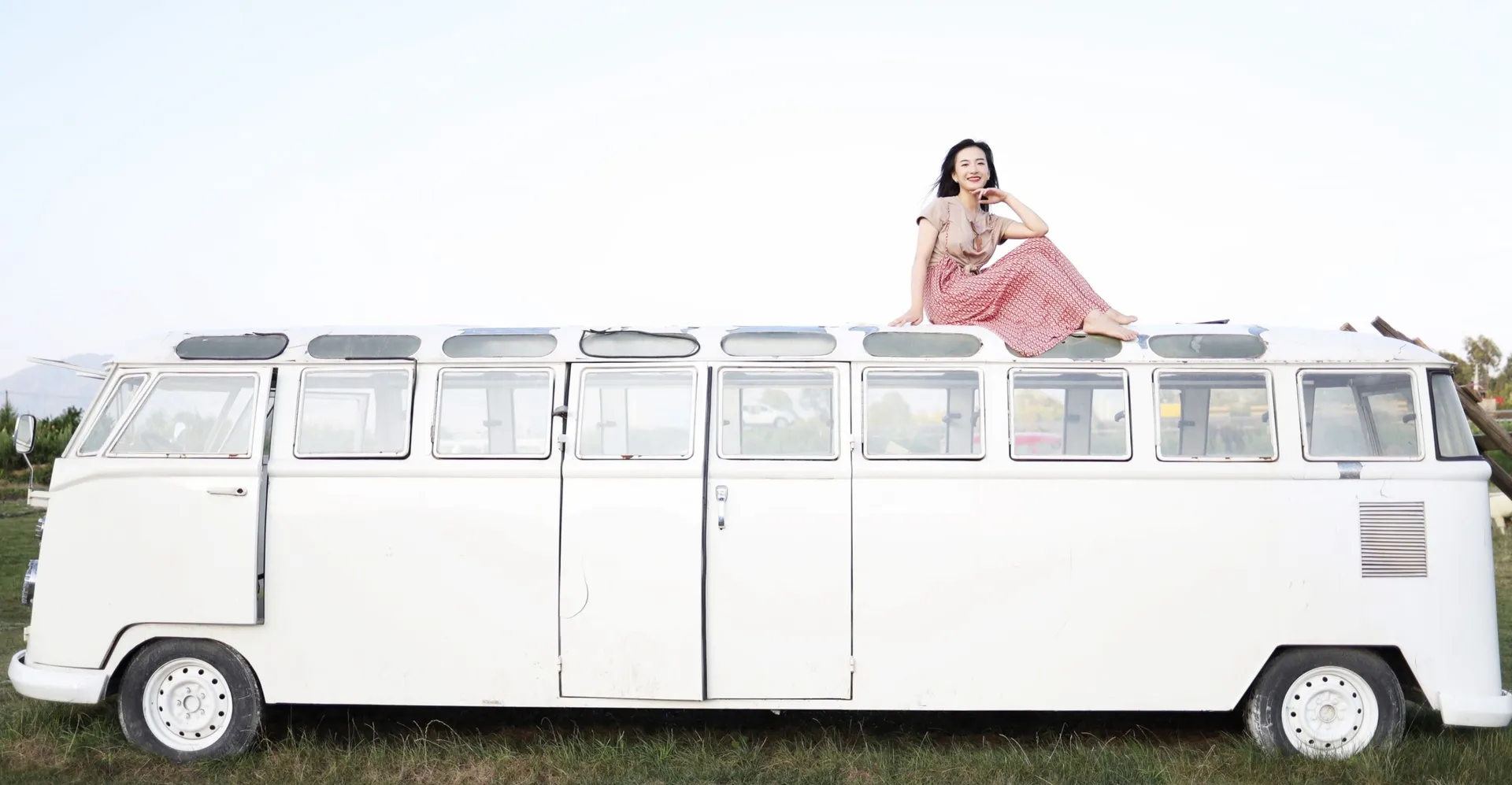  XIUREN秀人网 No.1718 艺儿拿铁第18张