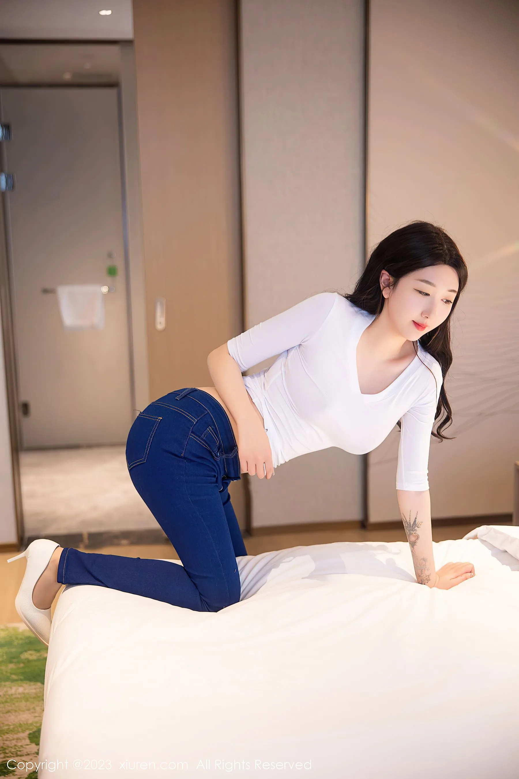  秀人网 No.6570 江真真 牛仔裤美臀第28张