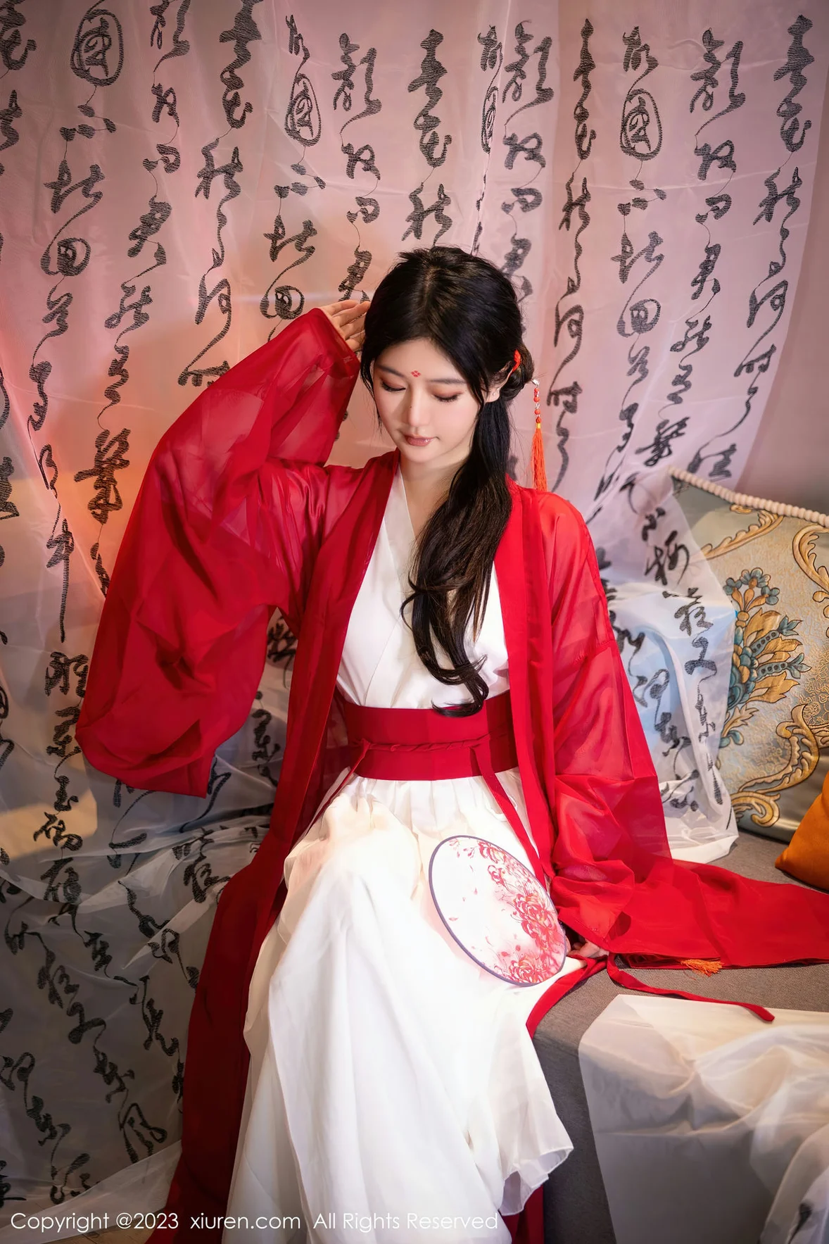  XiuRen 秀人 No.7192 幼幼 红色古装性感写真 [93P]第1张