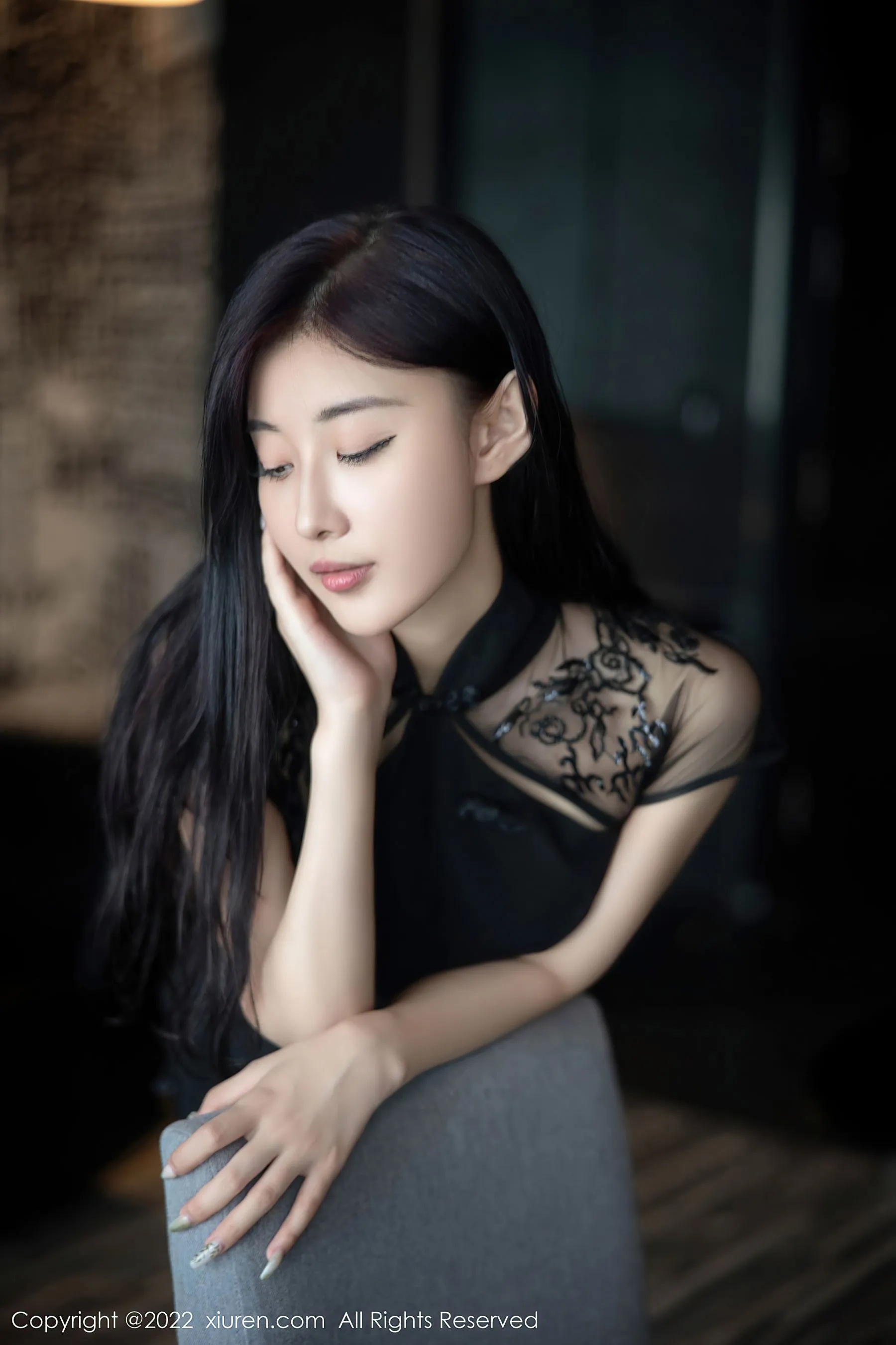 秀人网 No.5691 顾楚楚Maily 黑丝美腿第17张