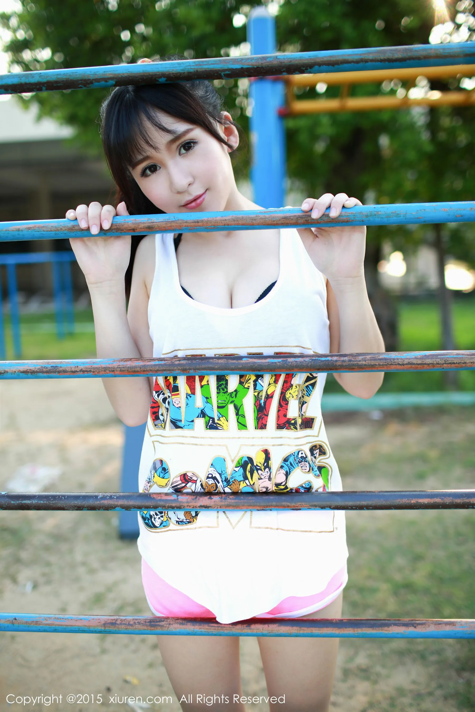 唐雨辰TYC《广州大学城野外》 秀人网 No.387第19张