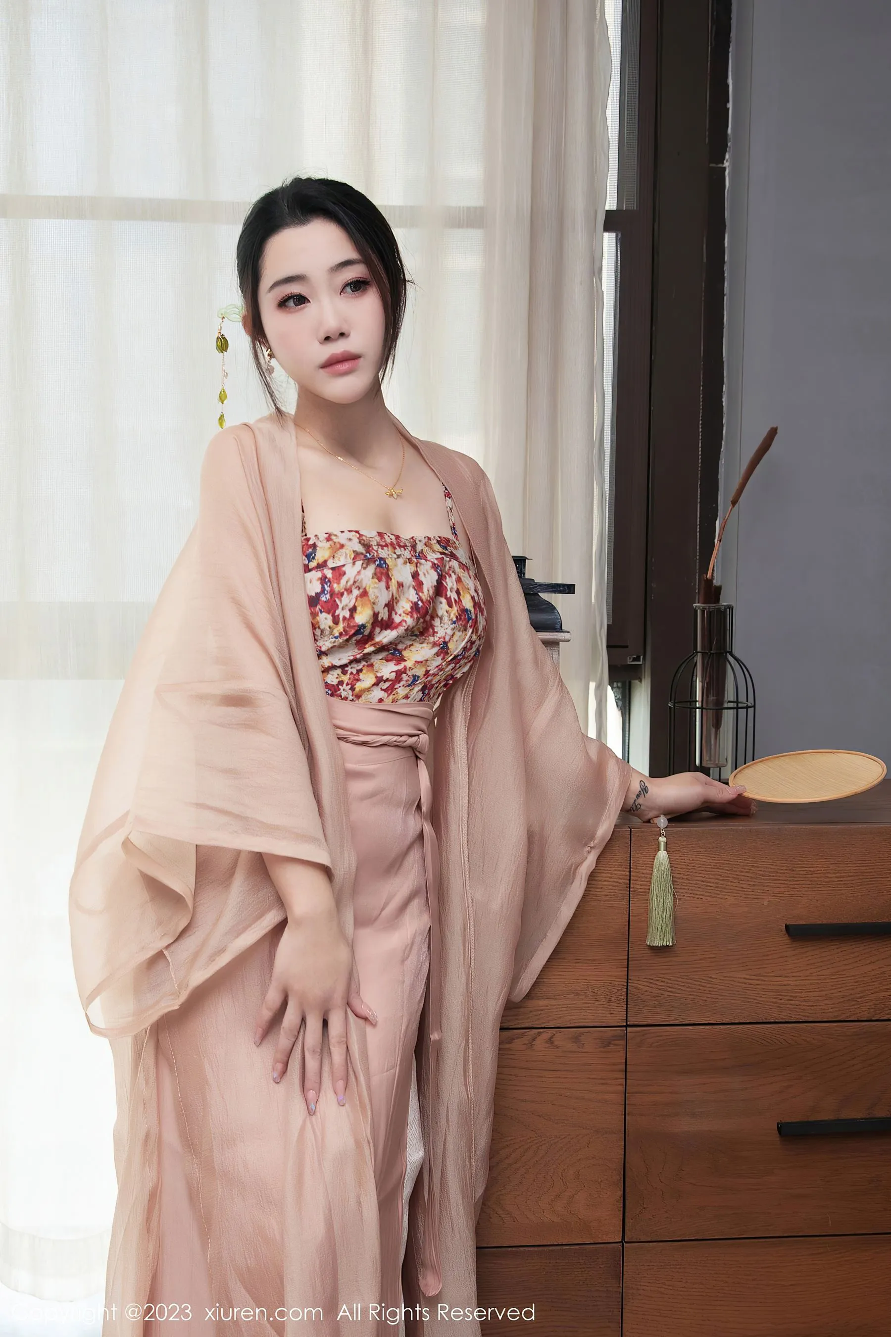 秀人网 No.6457 严利娅Yuliya 性感汉服第30张