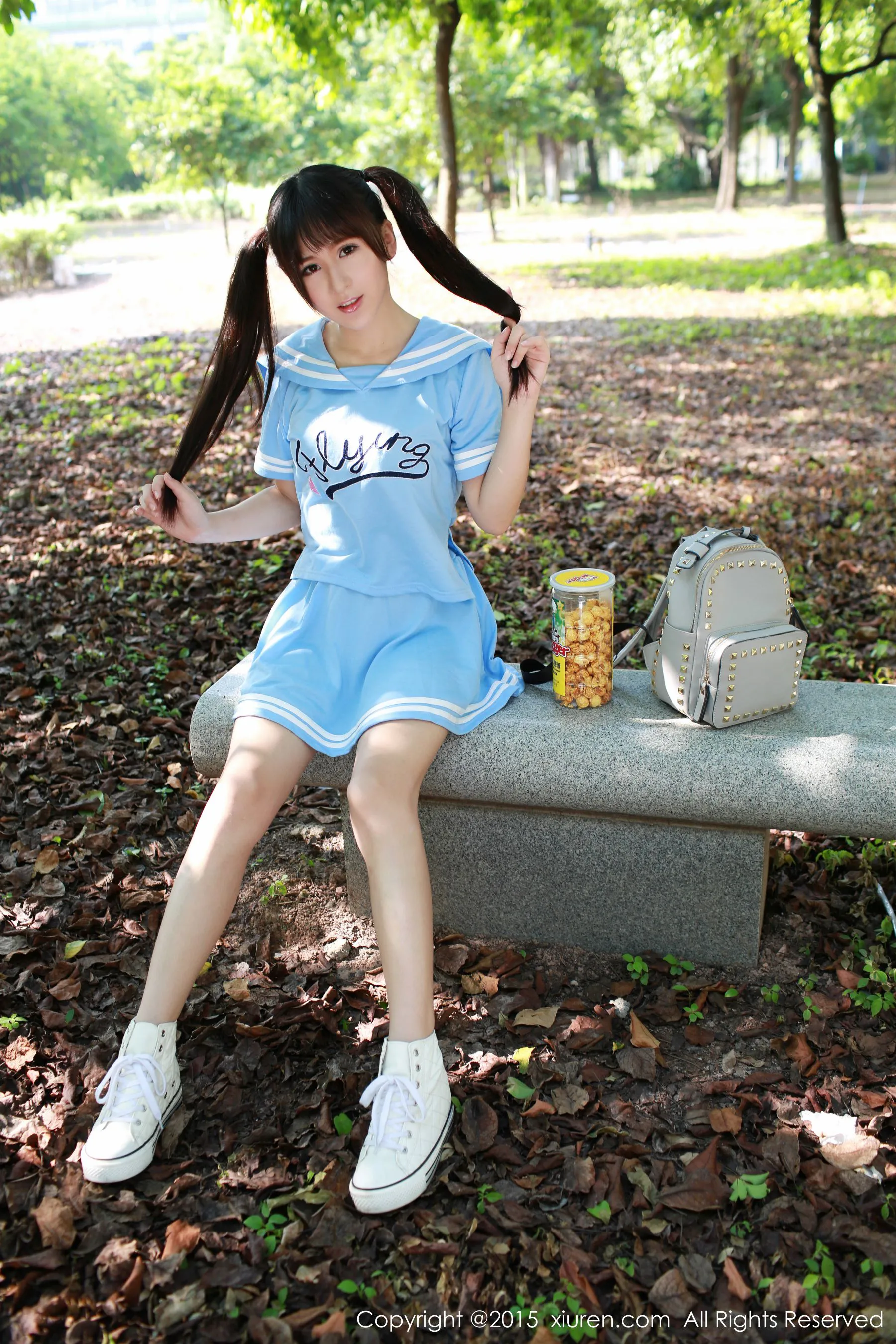 唐雨辰TYC《广州大学城野外》 秀人网 No.387第5张