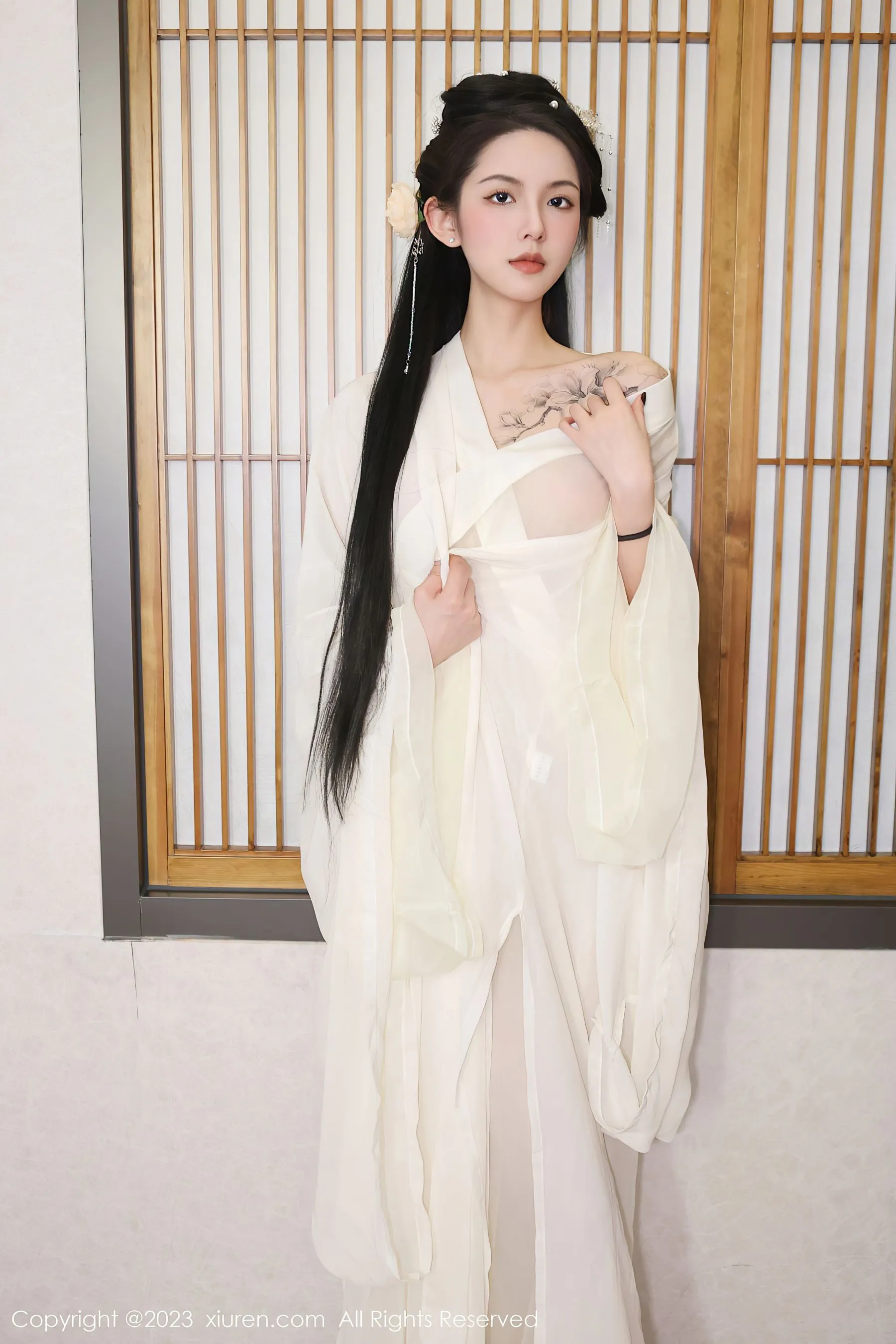  秀人网 No.6430 乔一一 古装美腿第18张