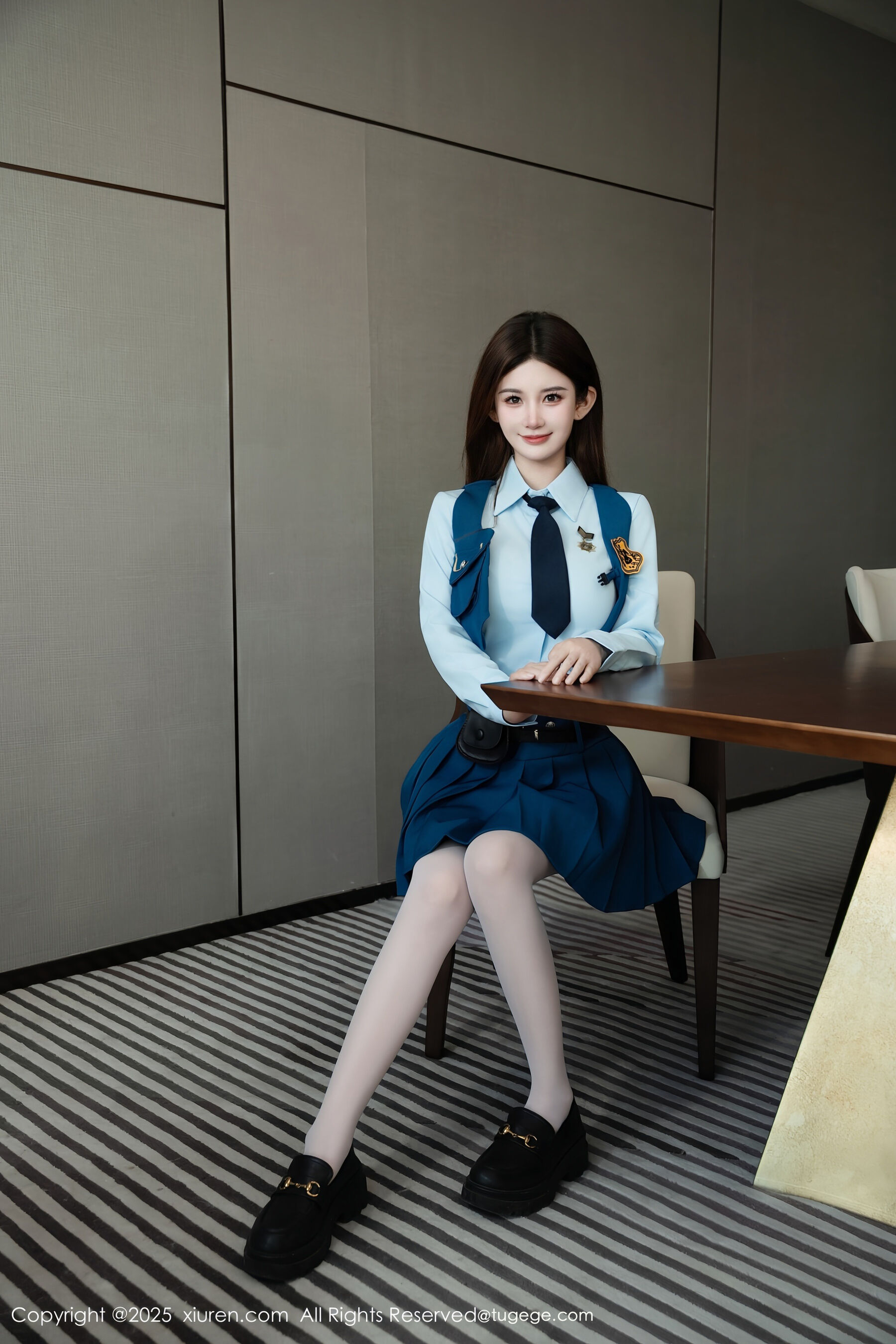  秀人网 苏甜橙子 Vol.11141 [50P]第3张