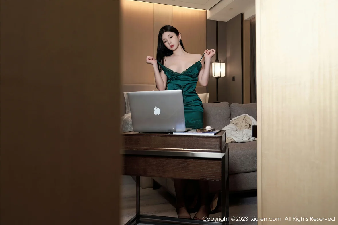  XiuRen 秀人 No.7009 周于希Sally 主题《和你的视频夜》心愿旅拍 [103P]第14张