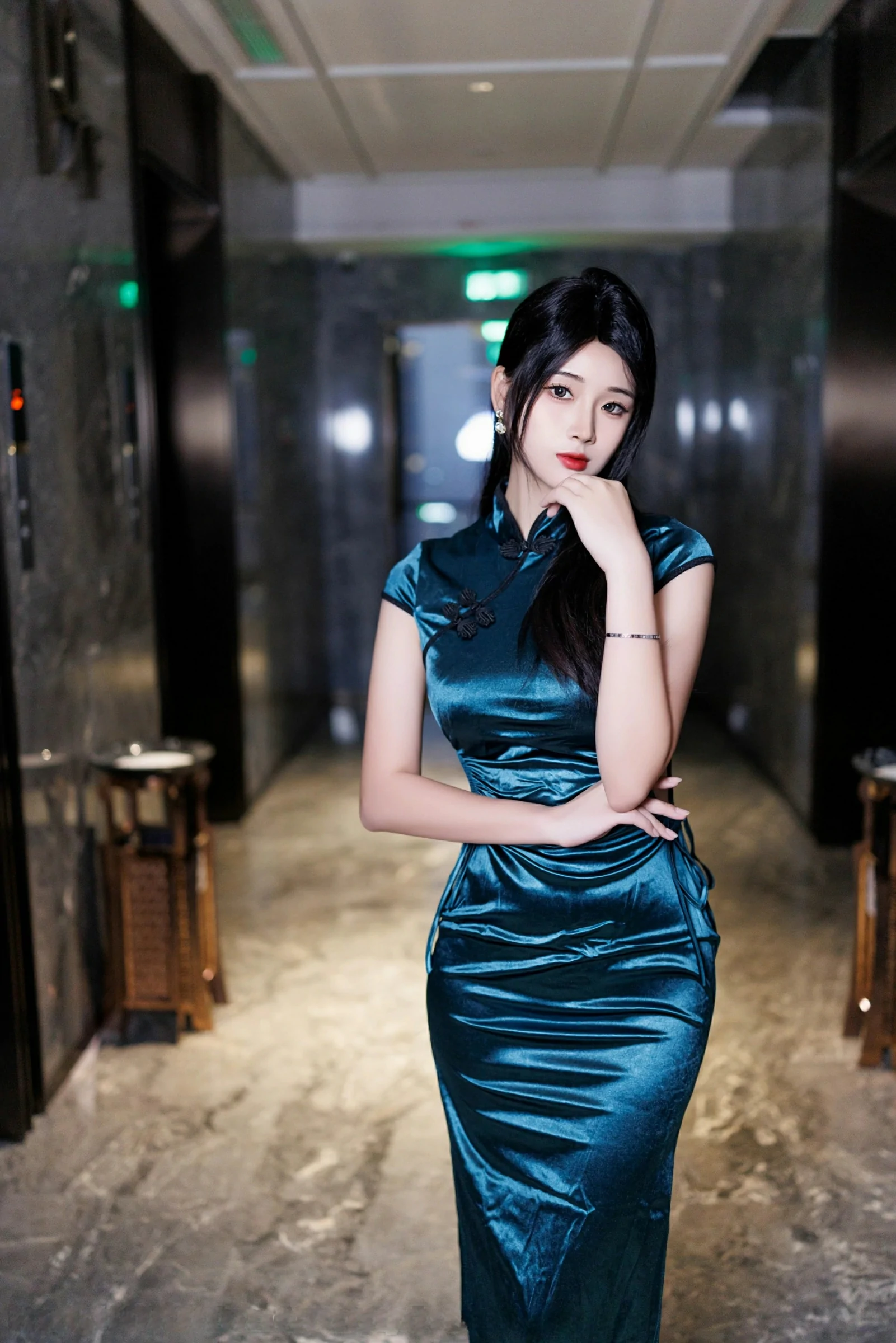  XiuRen 秀人 No.9653 南乔 [80P]第1张