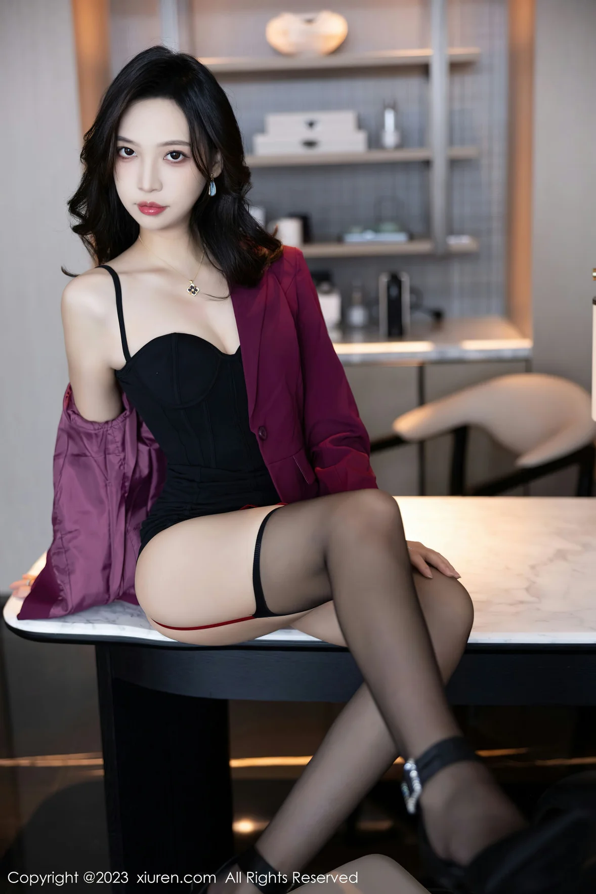  XiuRen 秀人 No.6870 郑颖姗Bev OL装扮性感写真 [89P]第8张