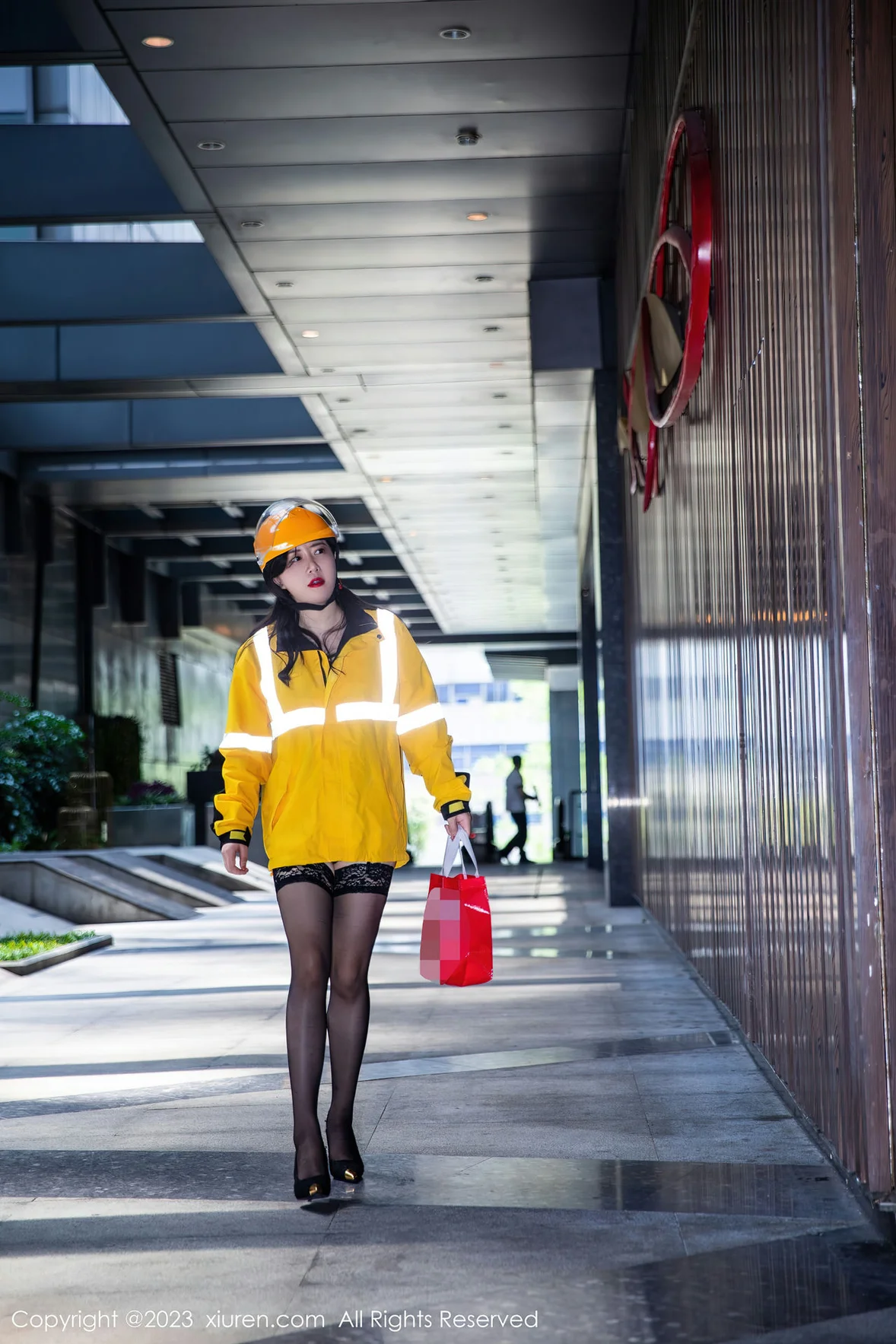  XiuRen 秀人 No.7093 王婉悠Queen 外卖员装扮性感写真 [92P]第3张