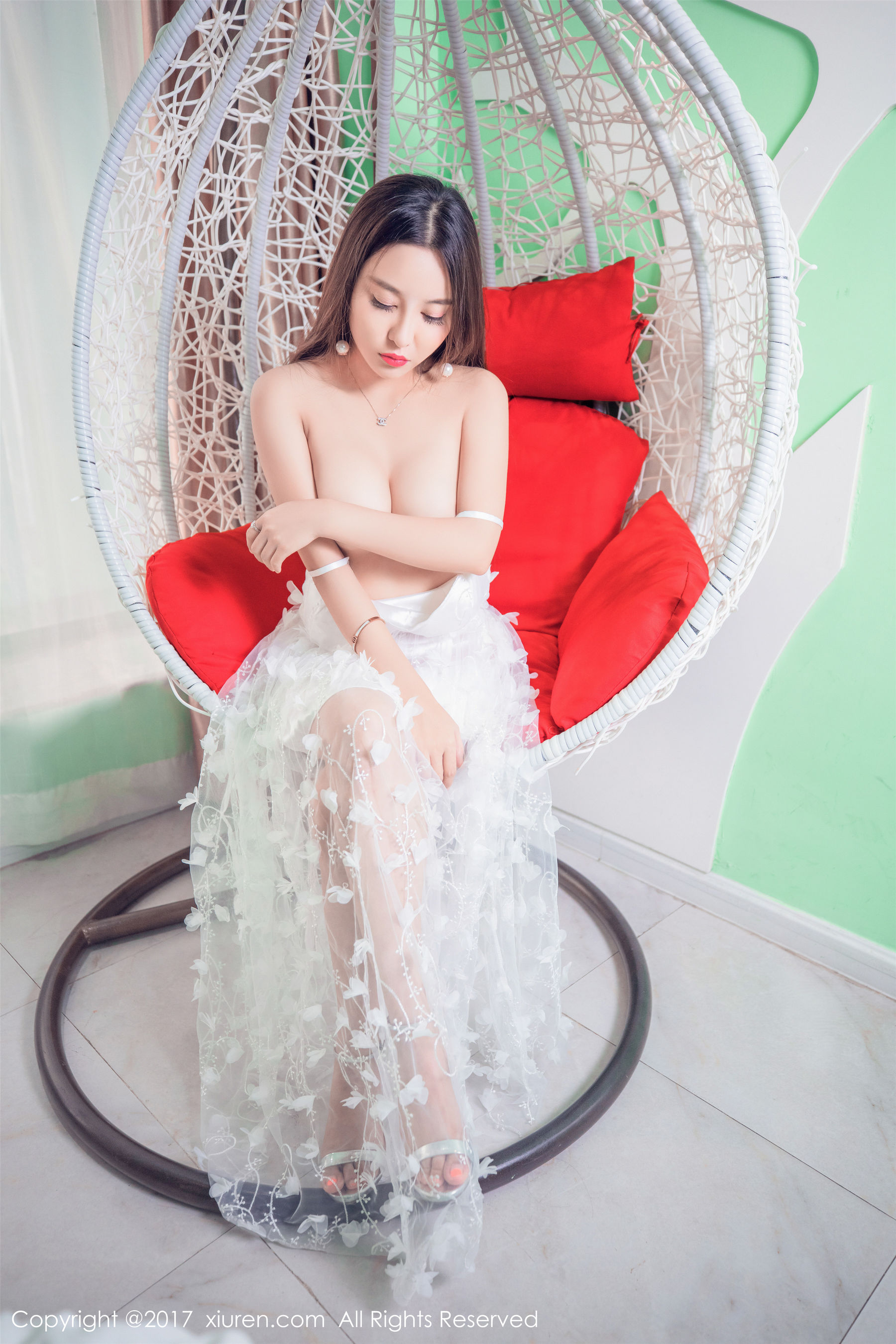  李梓熙《花仙子+迷人的小妖精》 秀人网XIUREN No.798第1张