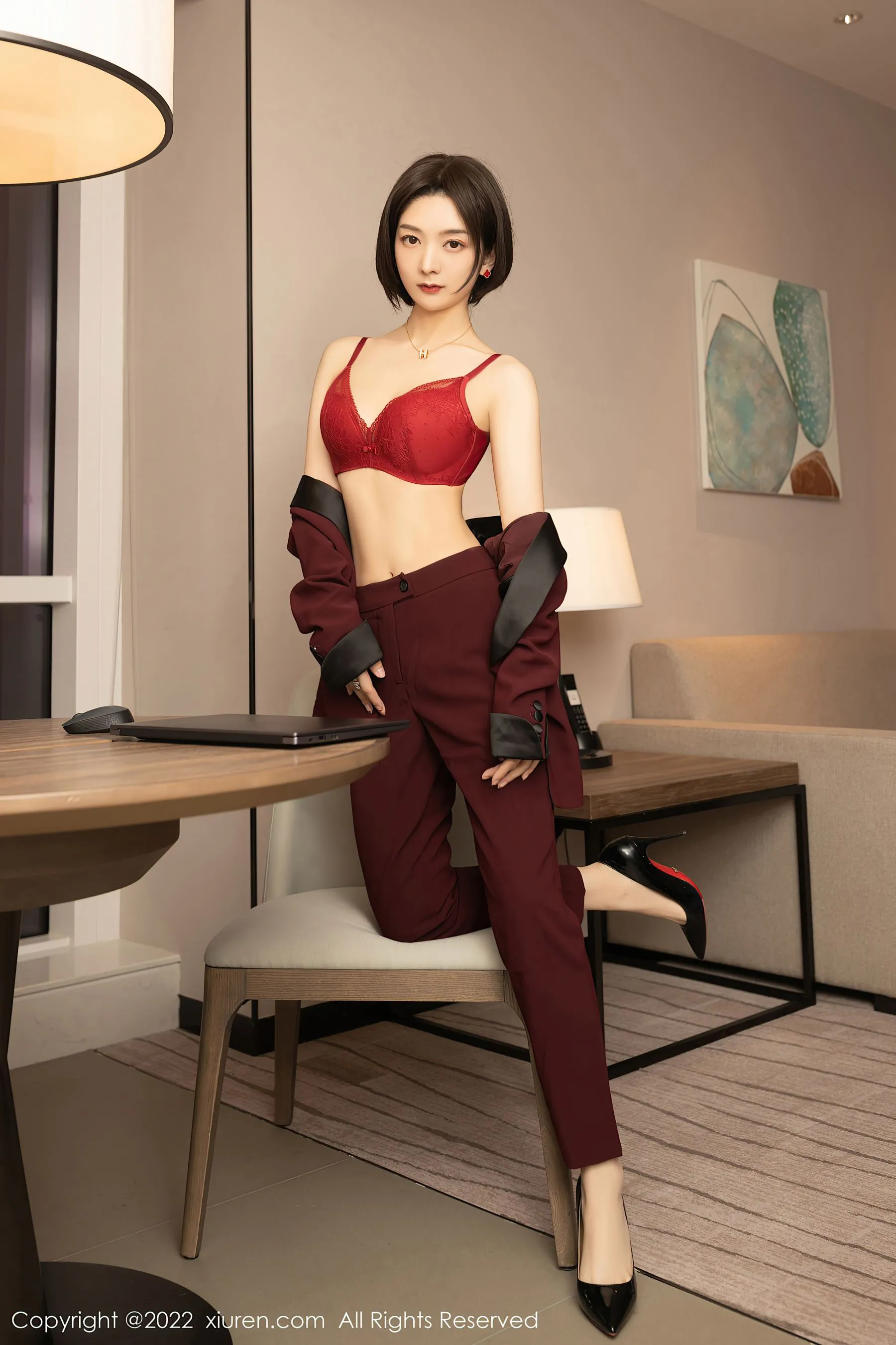  秀人网 No.5111 Angela00 OL美腿第24张