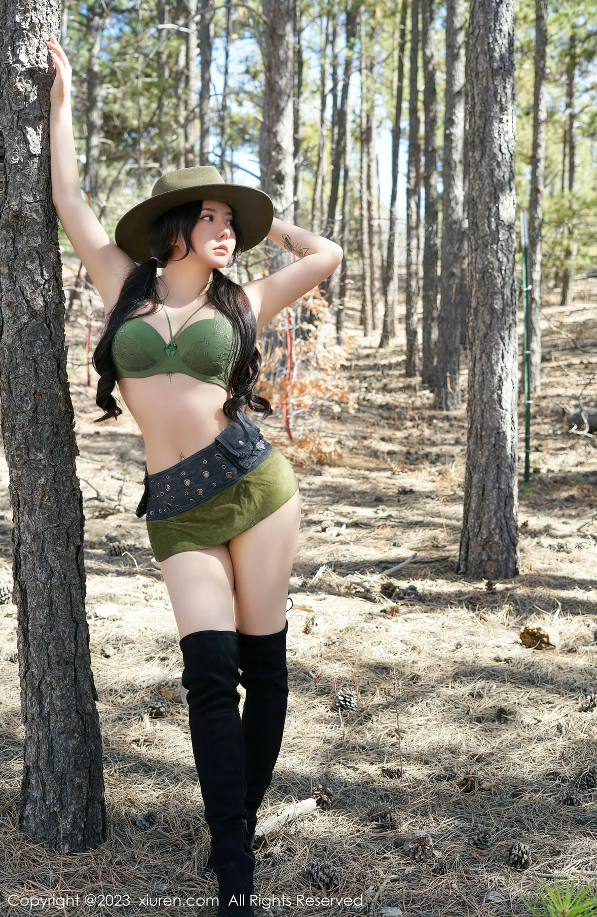  XiuRen 秀人 No.6902 Manuela玛鲁娜 牛仔户外场景性感写真 [59P]第3张