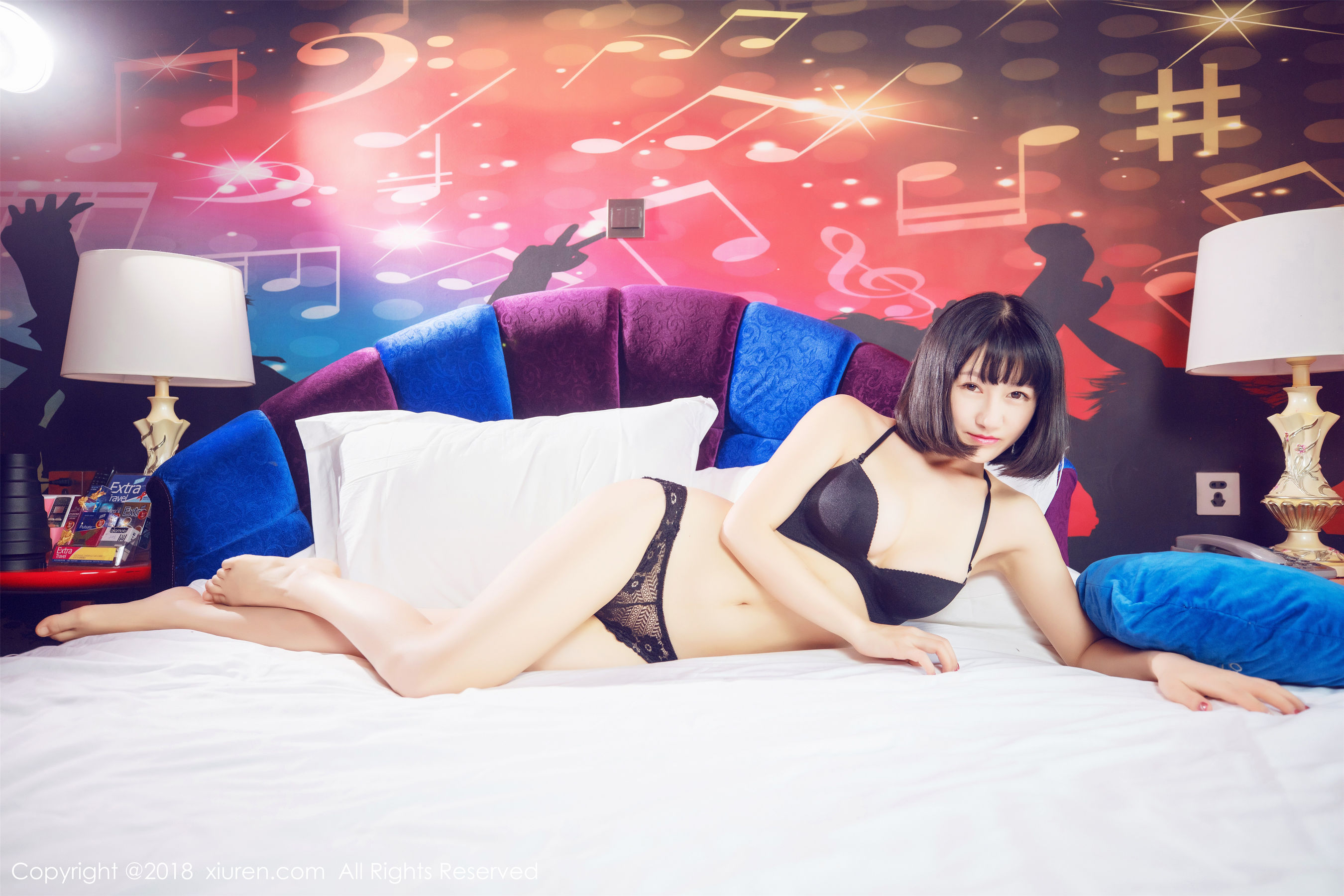  小探戈《透视蕾丝内衣+女仆装+诱惑女秘书OL》 秀人 No.933第3张