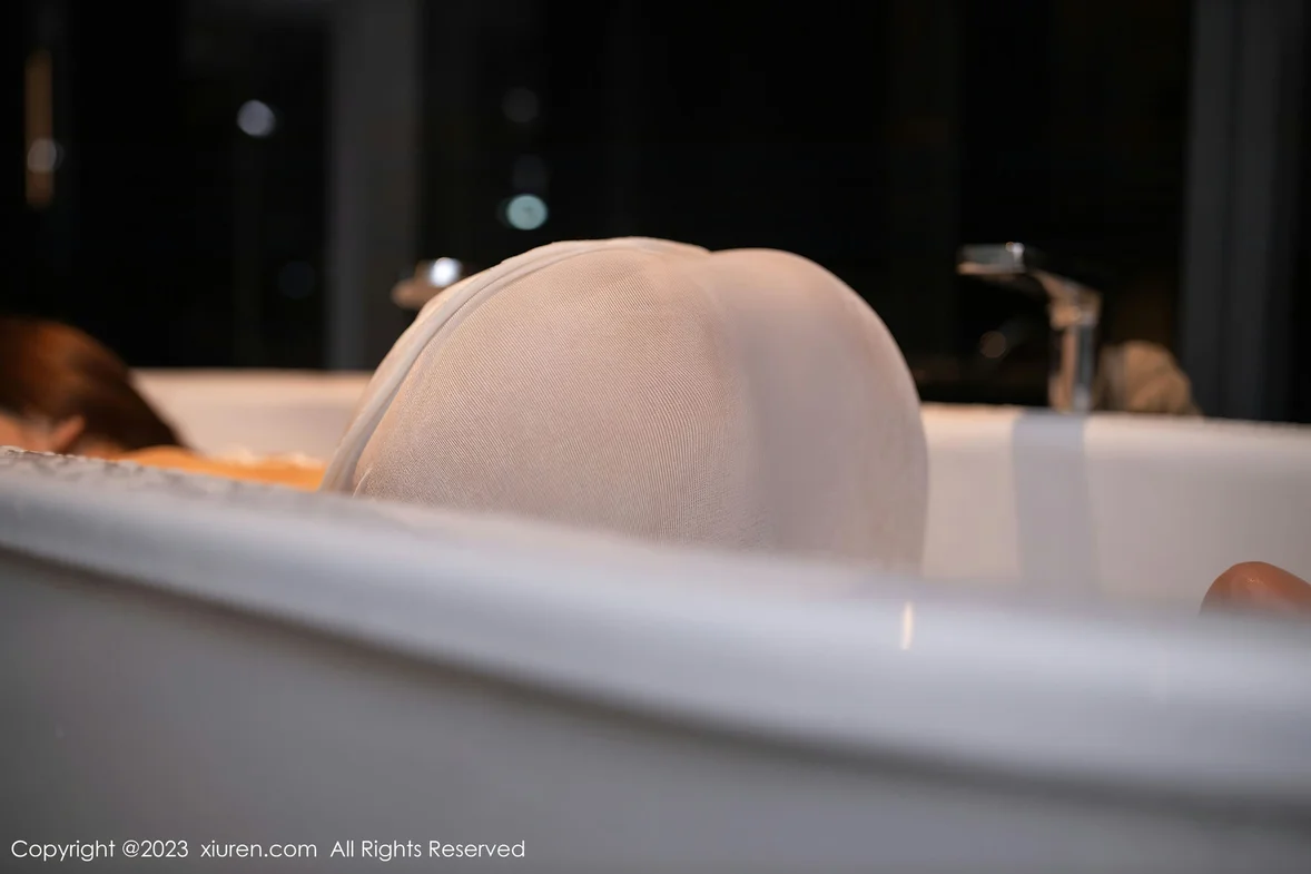  XiuRen 秀人 No.7113 陆萱萱 吊带长裙性感写真 [81P]第21张