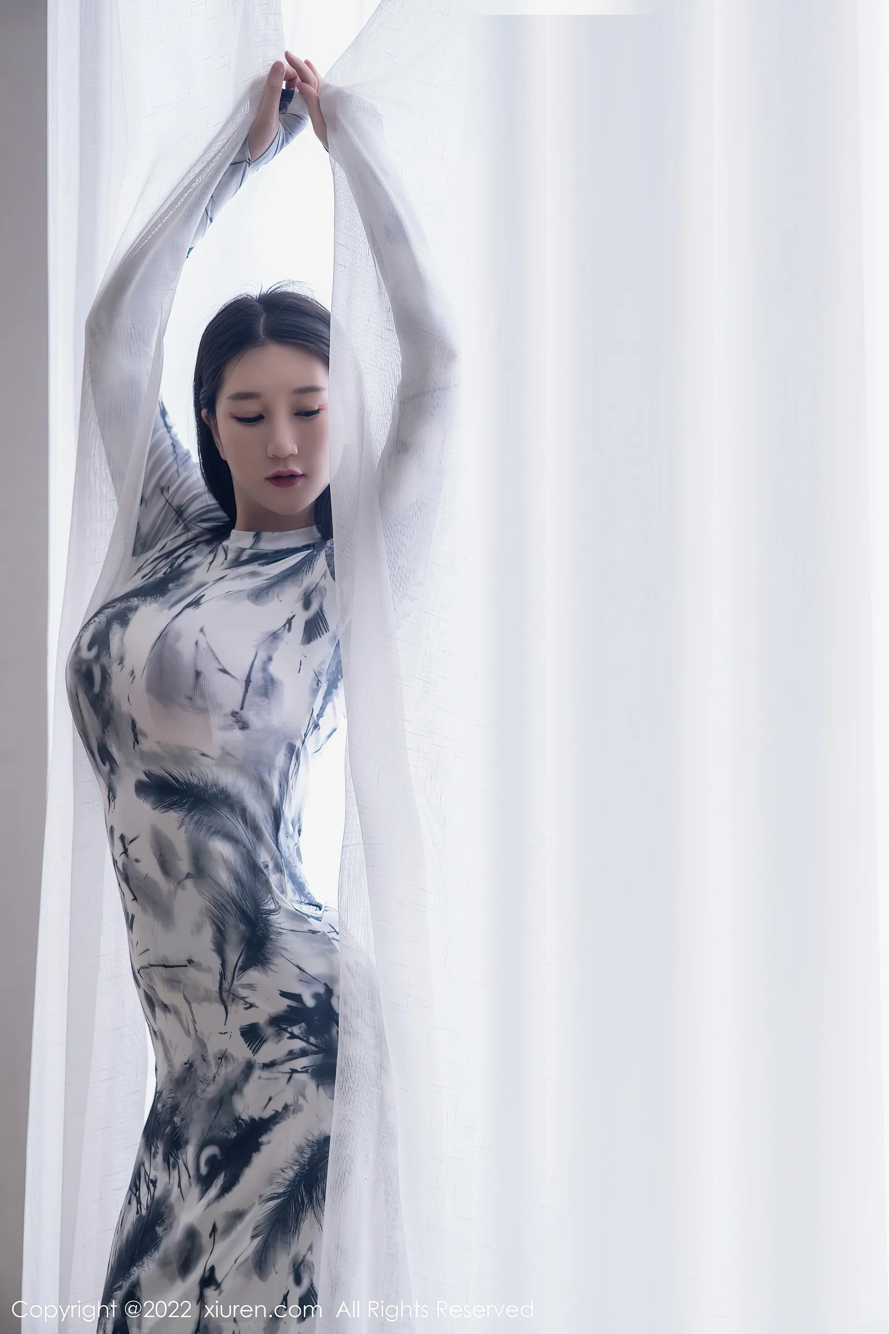  秀人网 No.4823 顾乔楠Cora 丝袜美臀诱惑写真第14张