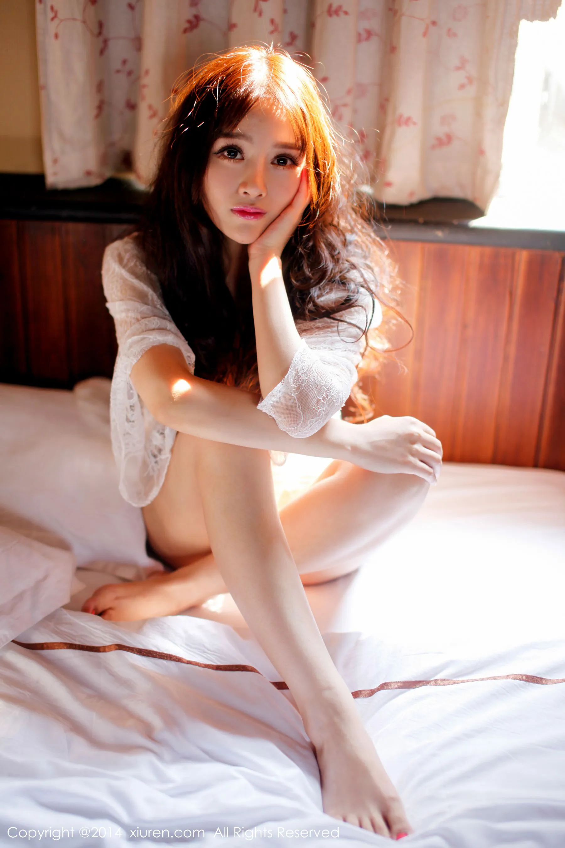 高溜MilkCat《蕾丝+运动装》 秀人网 No.225第3张