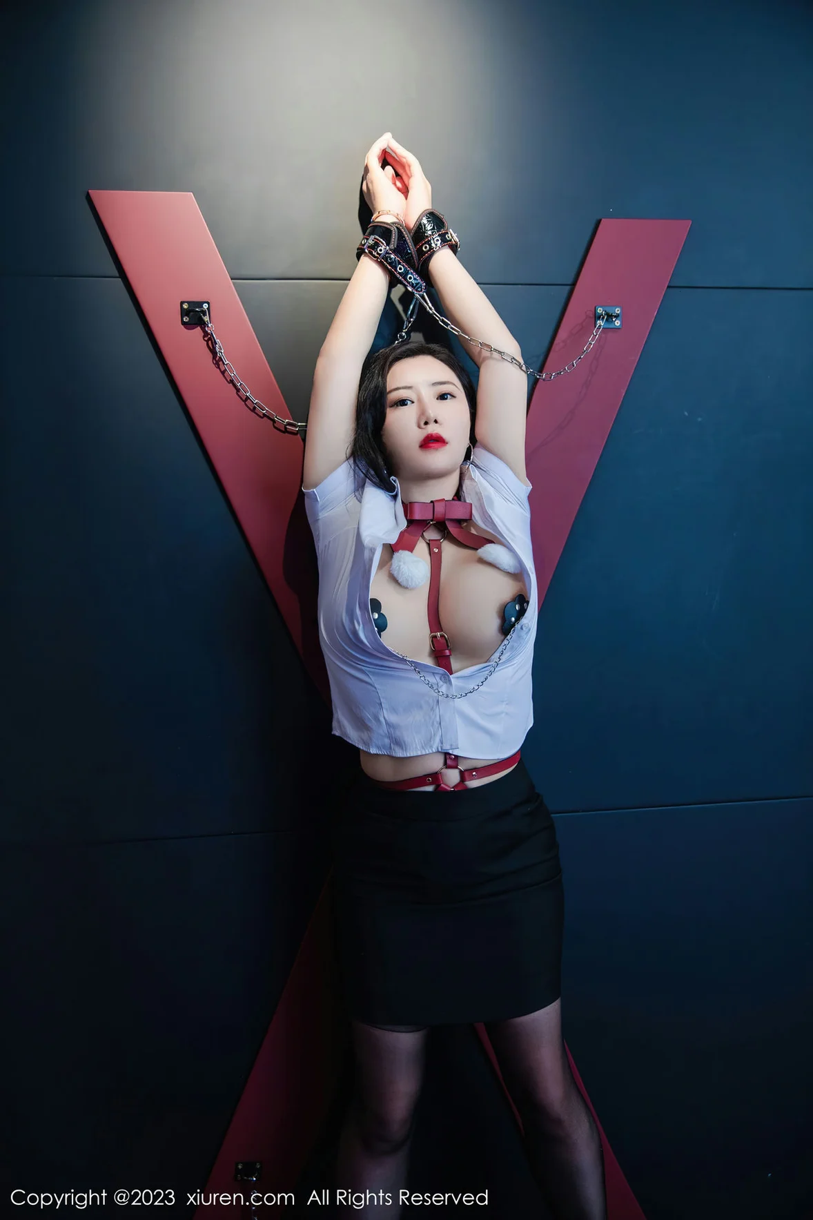  XiuRen 秀人 No.7267 王婉悠Queen 魅惑黑丝性感写真 [73P]第6张