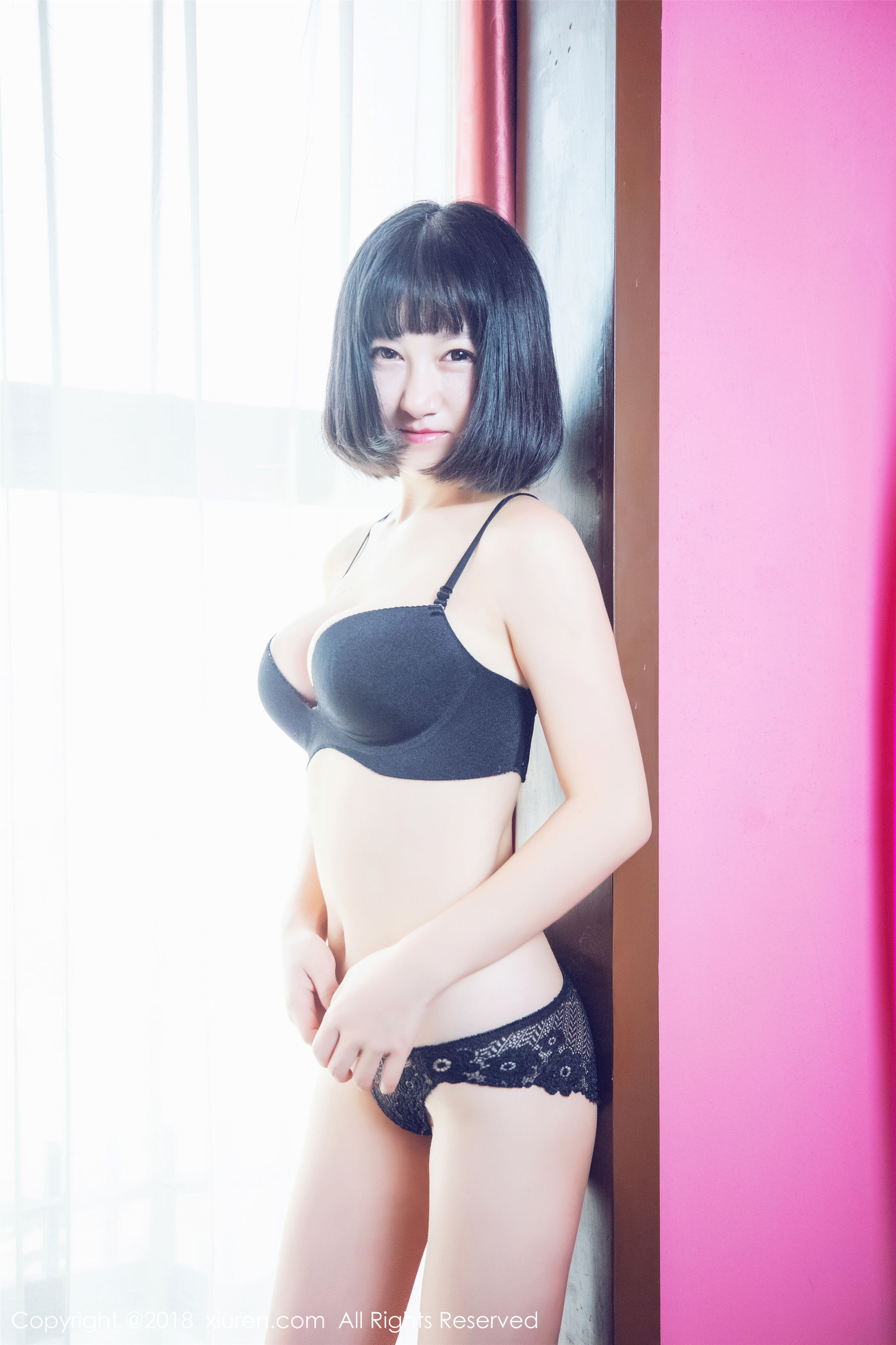  小探戈《透视蕾丝内衣+女仆装+诱惑女秘书OL》 秀人 No.933第18张