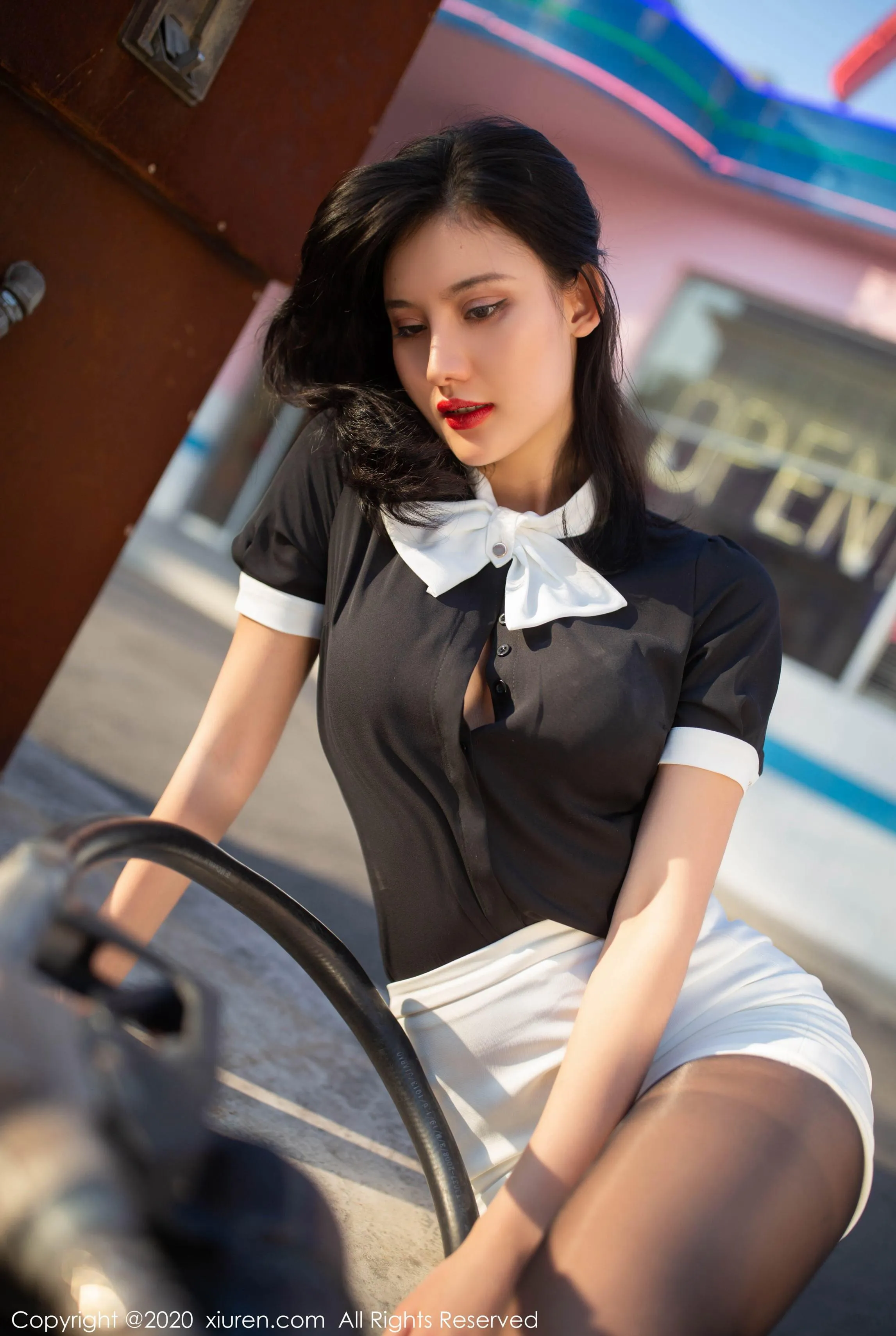 XIUREN秀人网 N0.2023 就是阿朱啊第16张