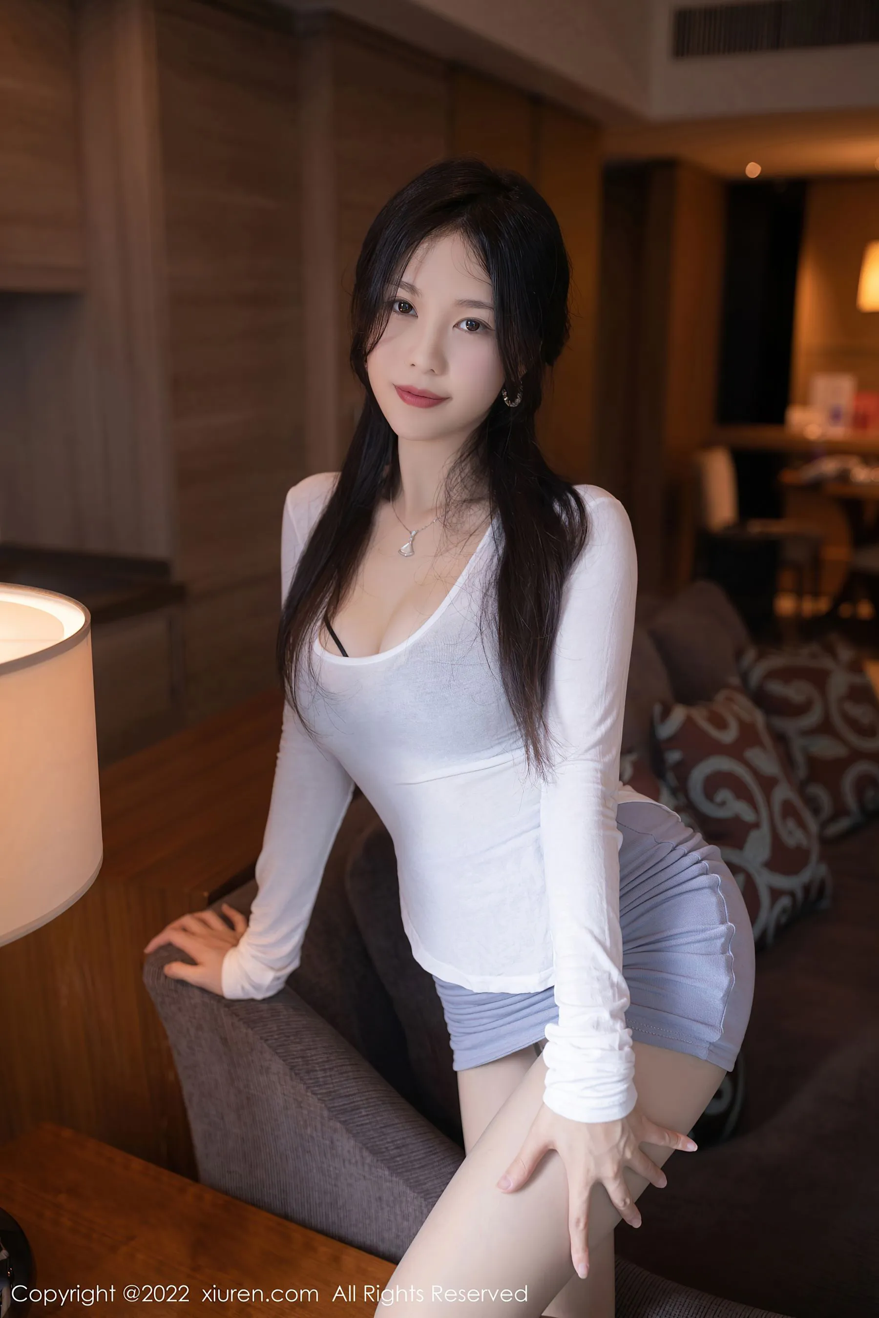  秀人网 No.5305 利世 丝袜美腿第18张