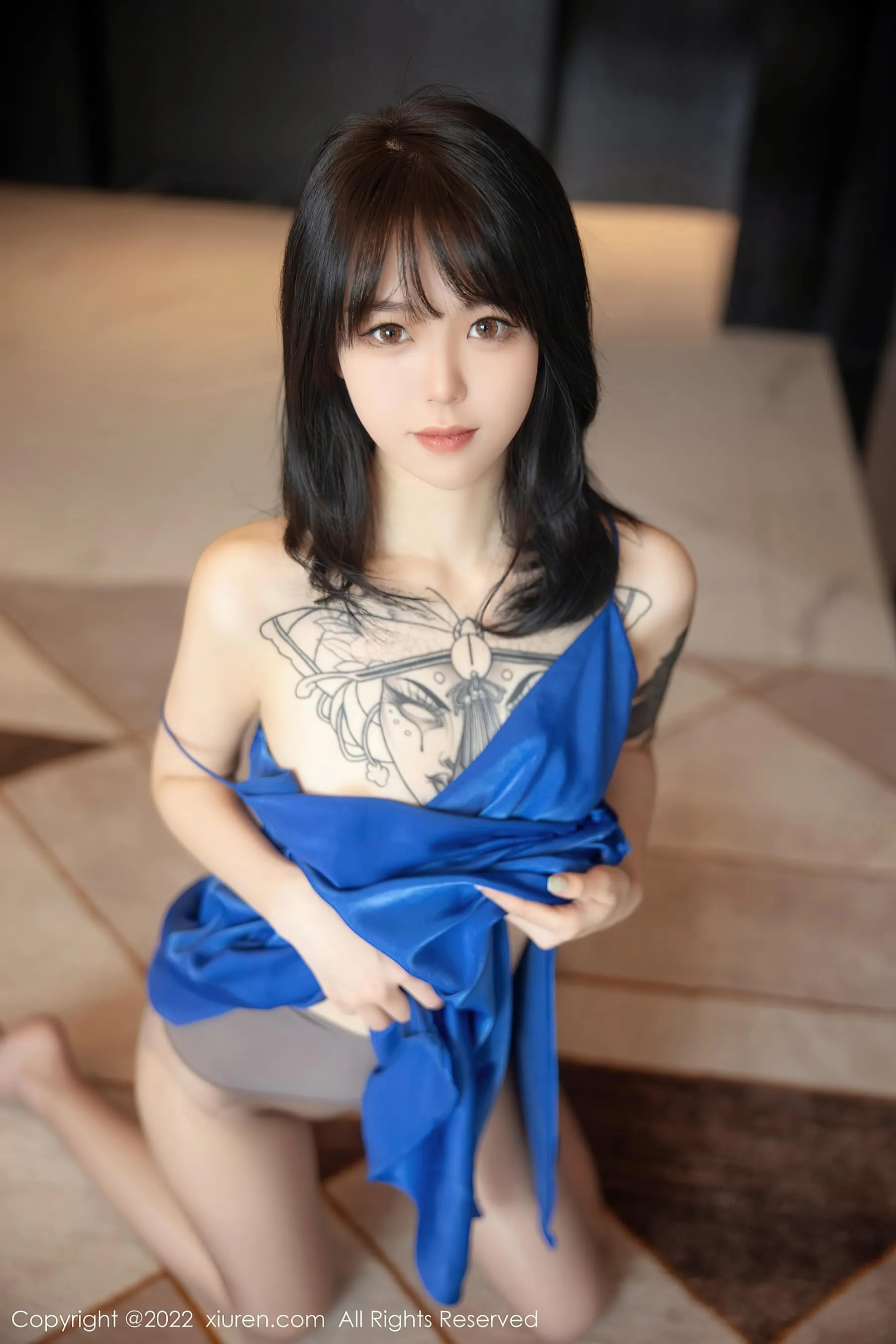  秀人网 No.5165 奶瓶. 吊带裙美腿第4张