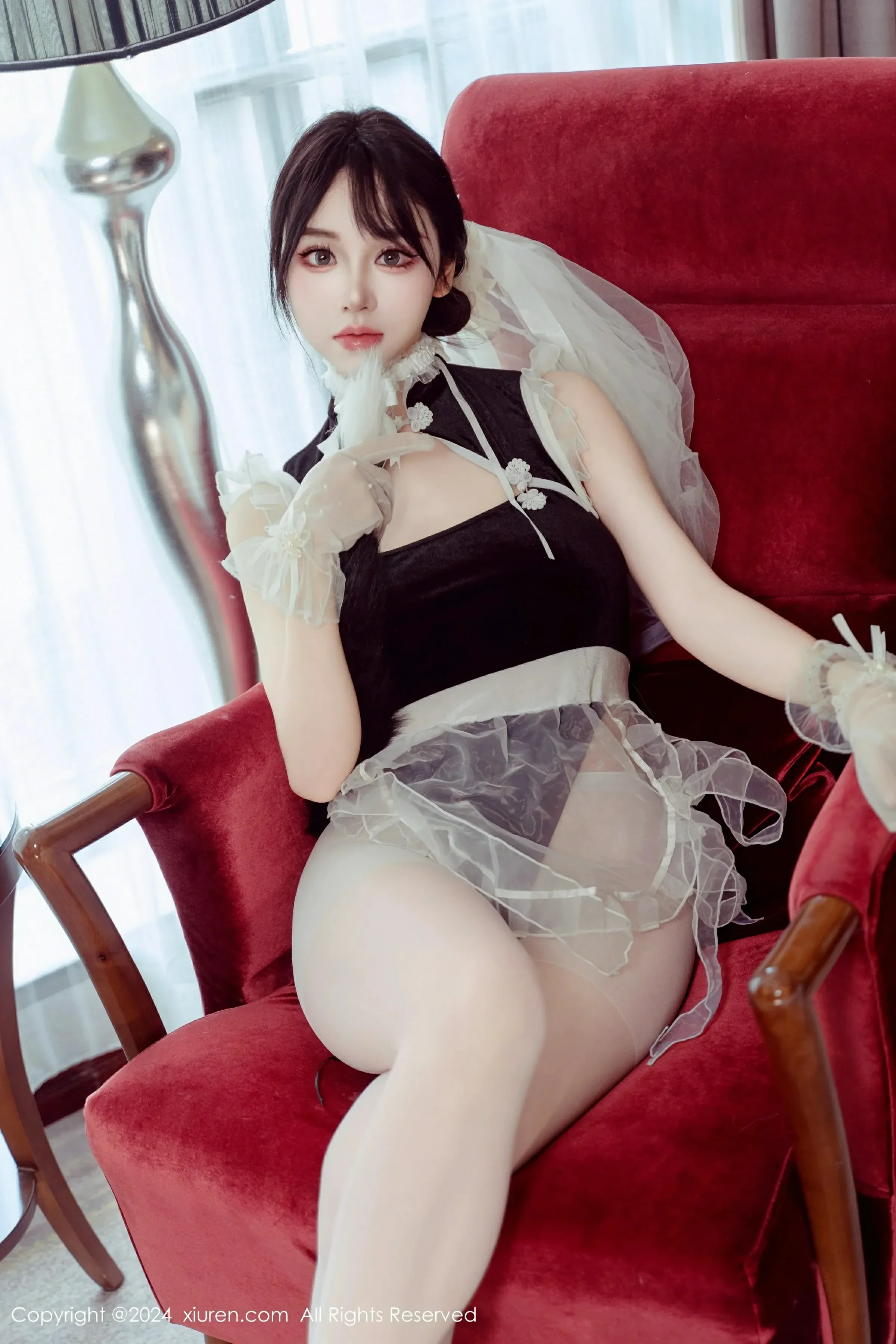  XiuRen 秀人 No.9197 汐汐爱吃草莓 [80P]第5张