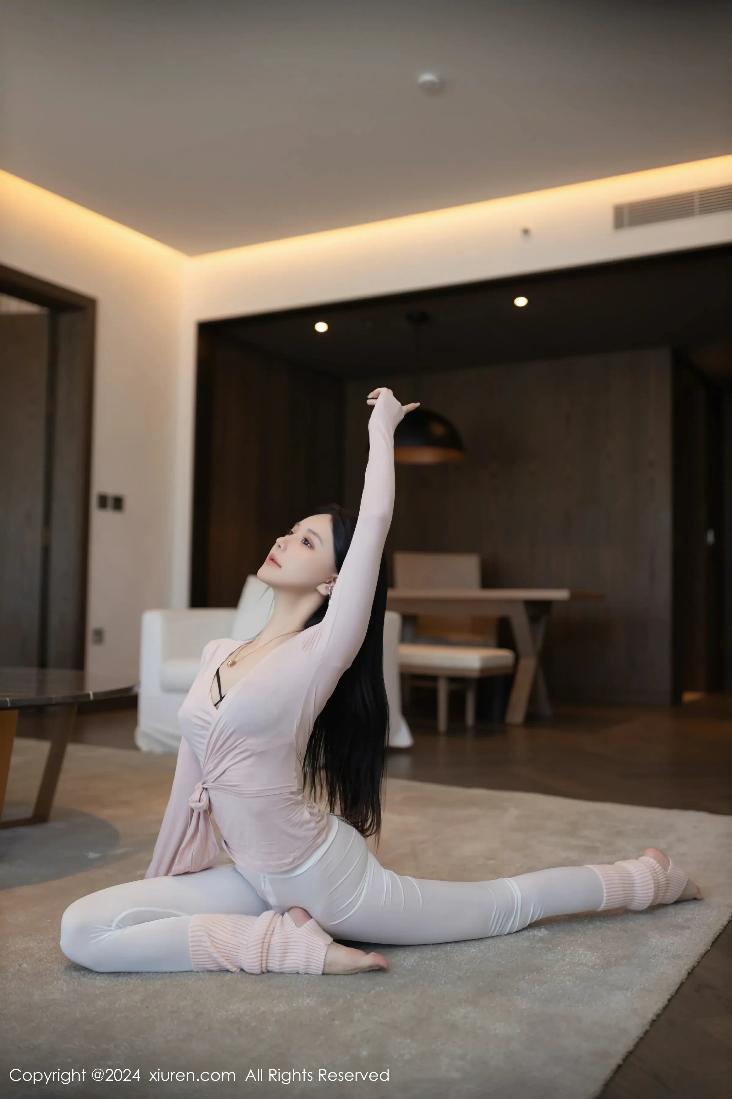  XiuRen 秀人 No.8705 幼幼 [81P]第2张