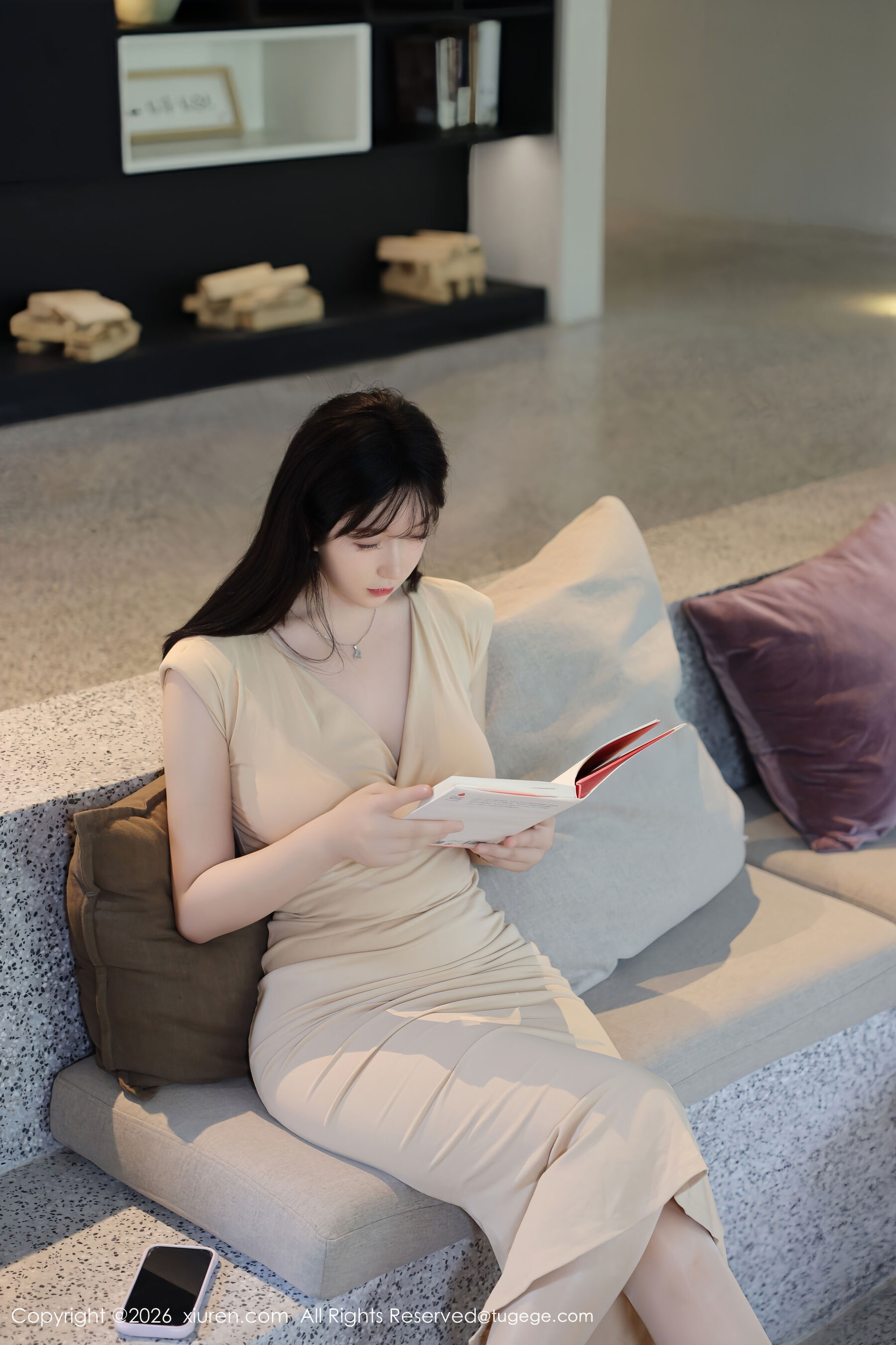  秀人网 奶思兔 Vol.11288 [71P]第1张