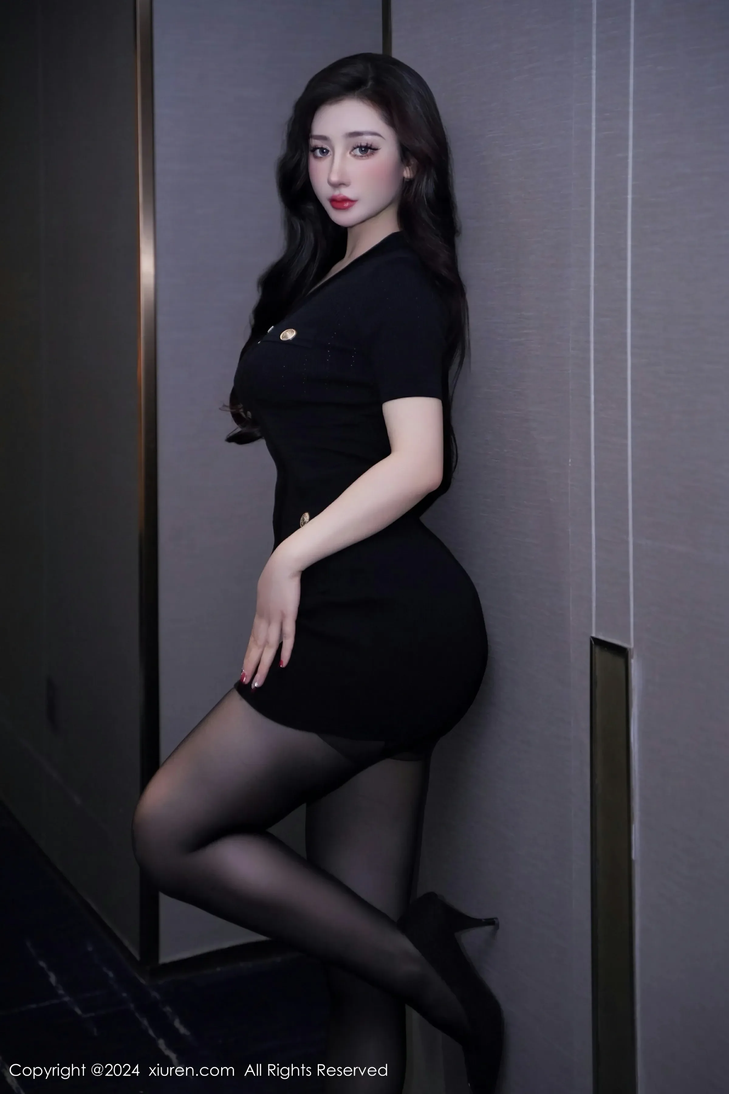  XiuRen 秀人 No.8170 蕾蕾醒了没 [80P]第4张