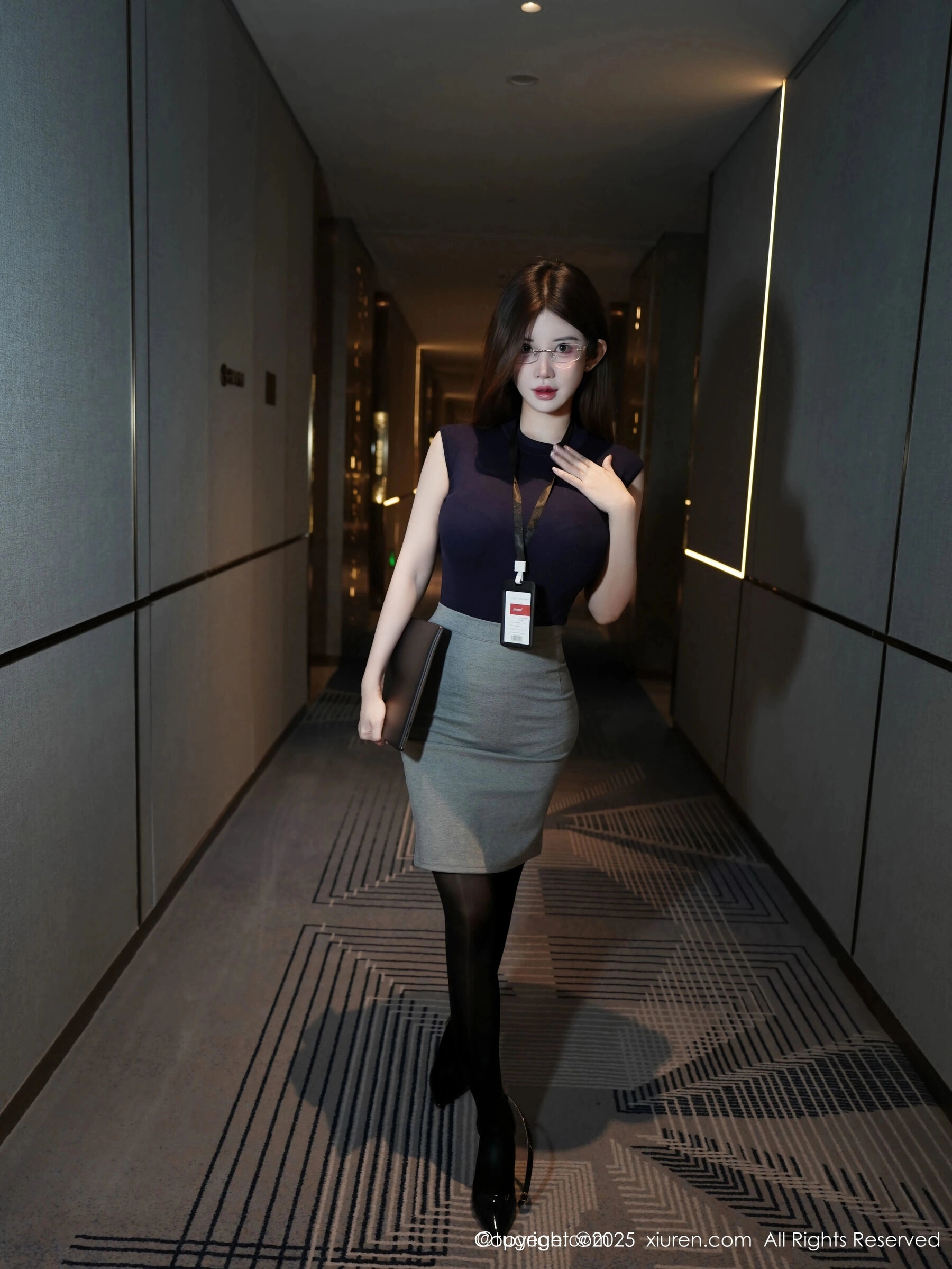  秀人网 苏甜橙子 Vol.11023 [55P]第1张