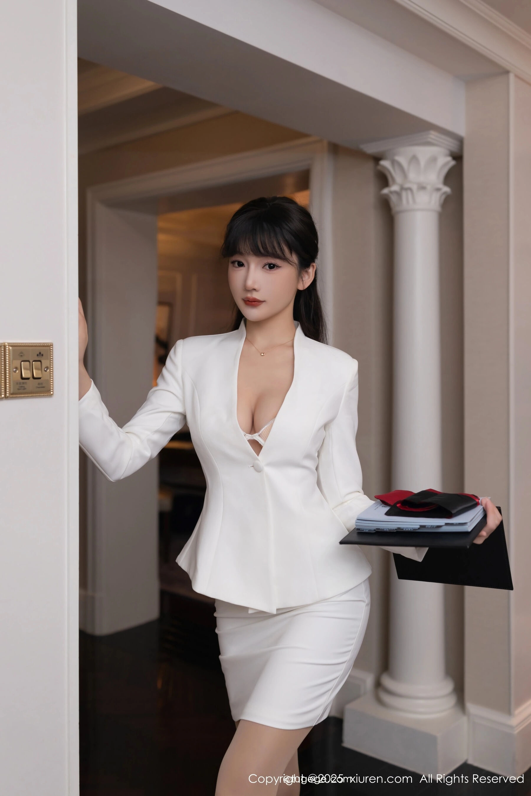  秀人网 陆萱萱 Vol.11042 [80P]第24张