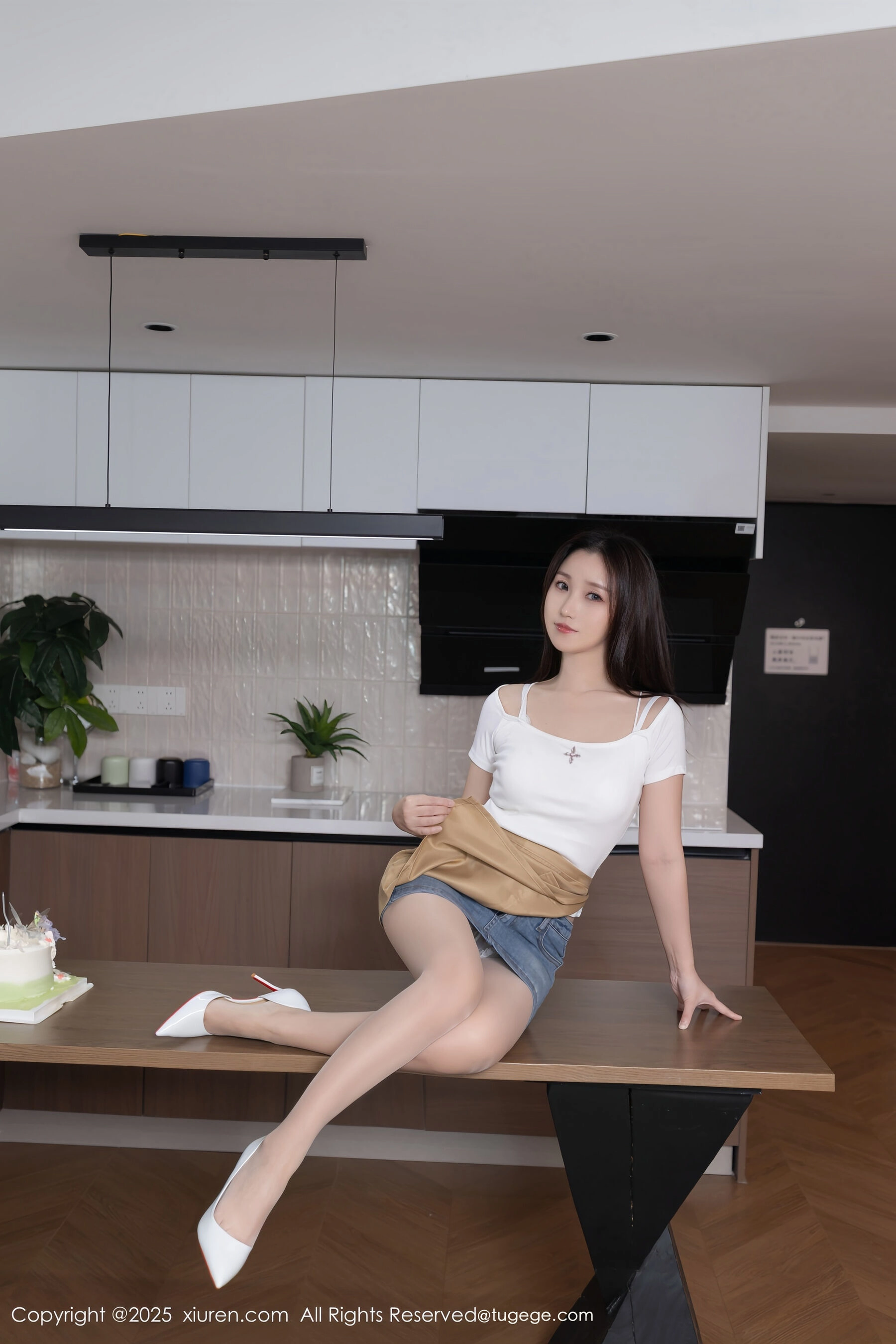  秀人网 杏子Yada Vol.10925 [76P]第24张