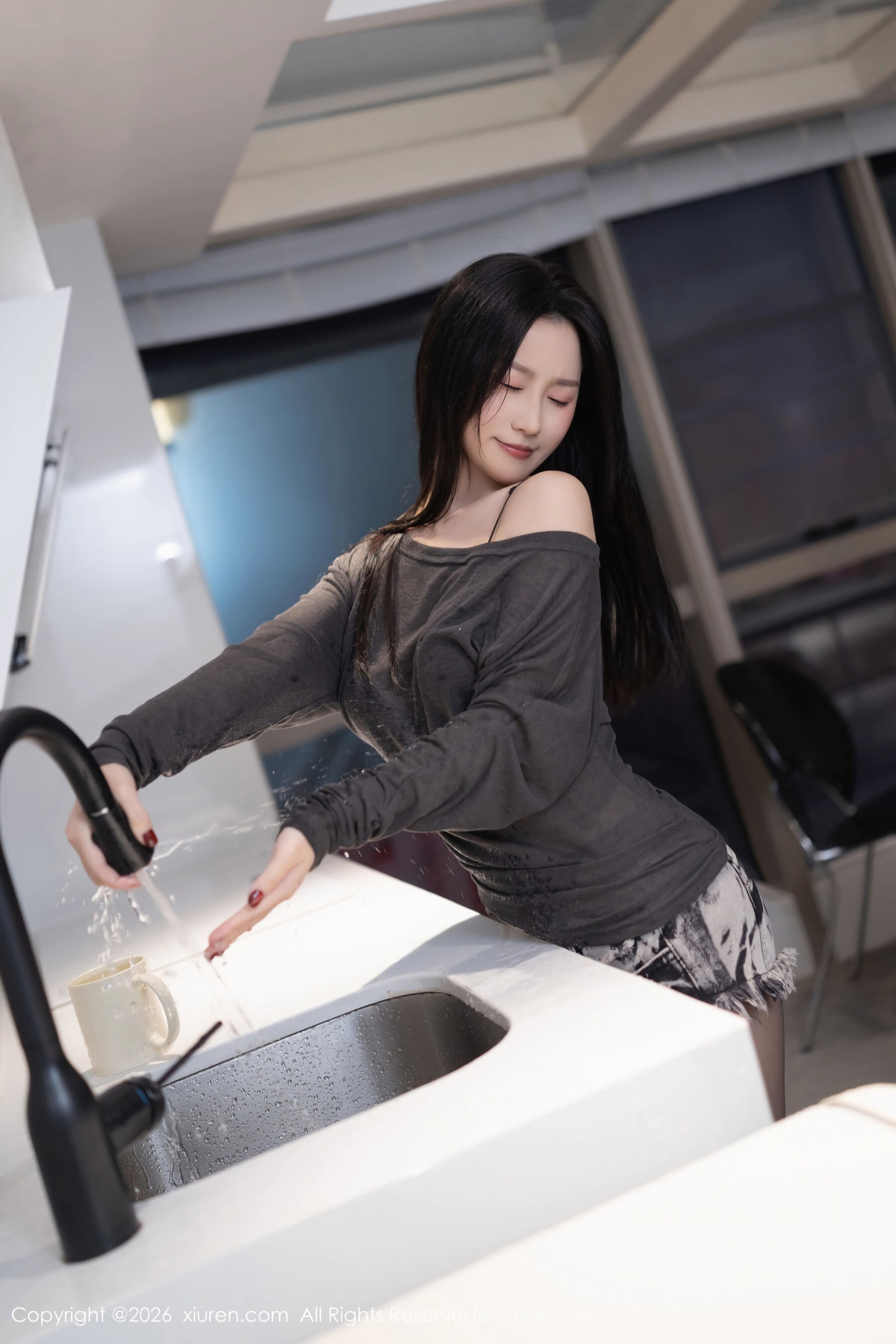  秀人网 杏子Yada Vol.11202 [76P]第2张