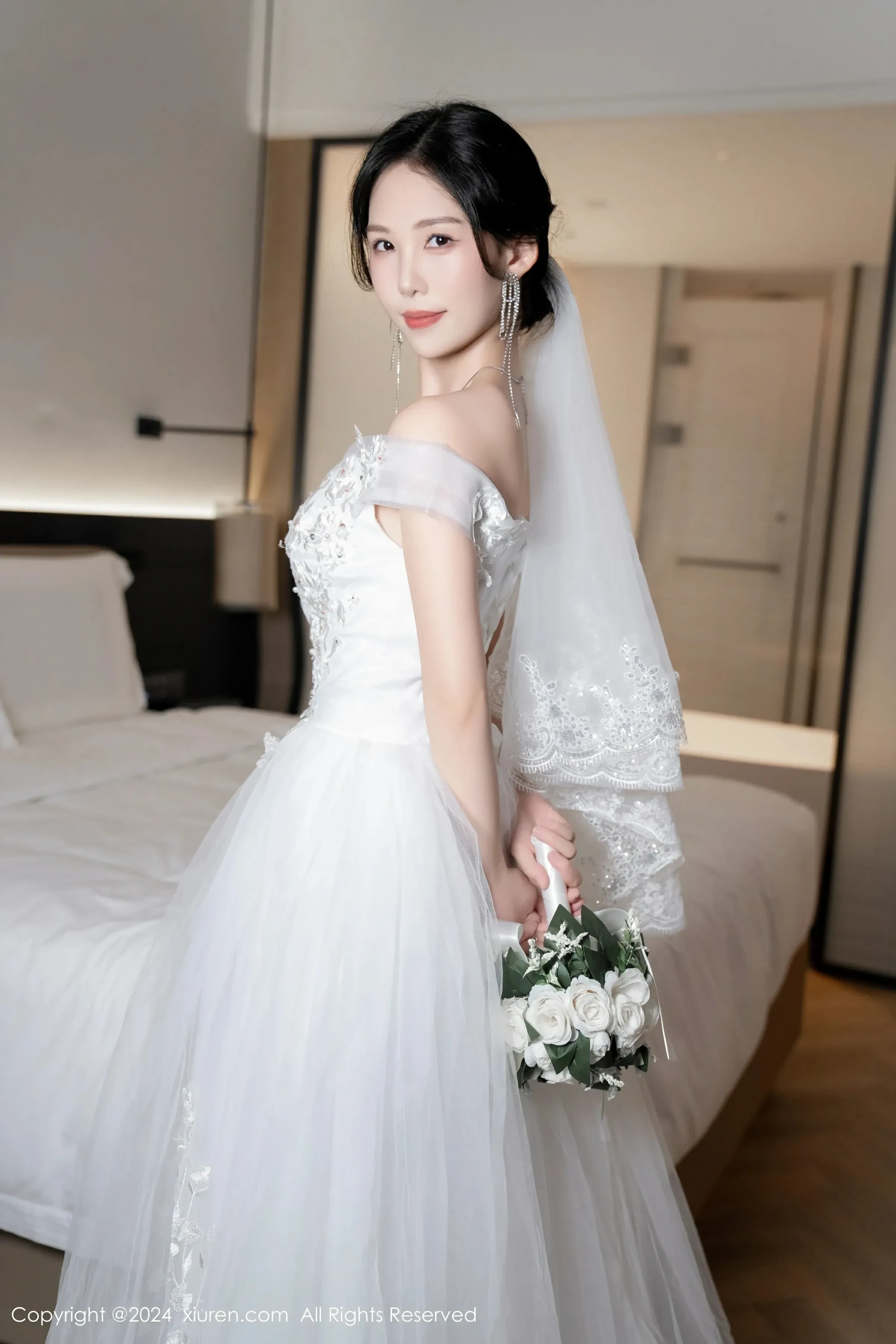  XiuRen 秀人 No.8998 利世 [100P]第8张