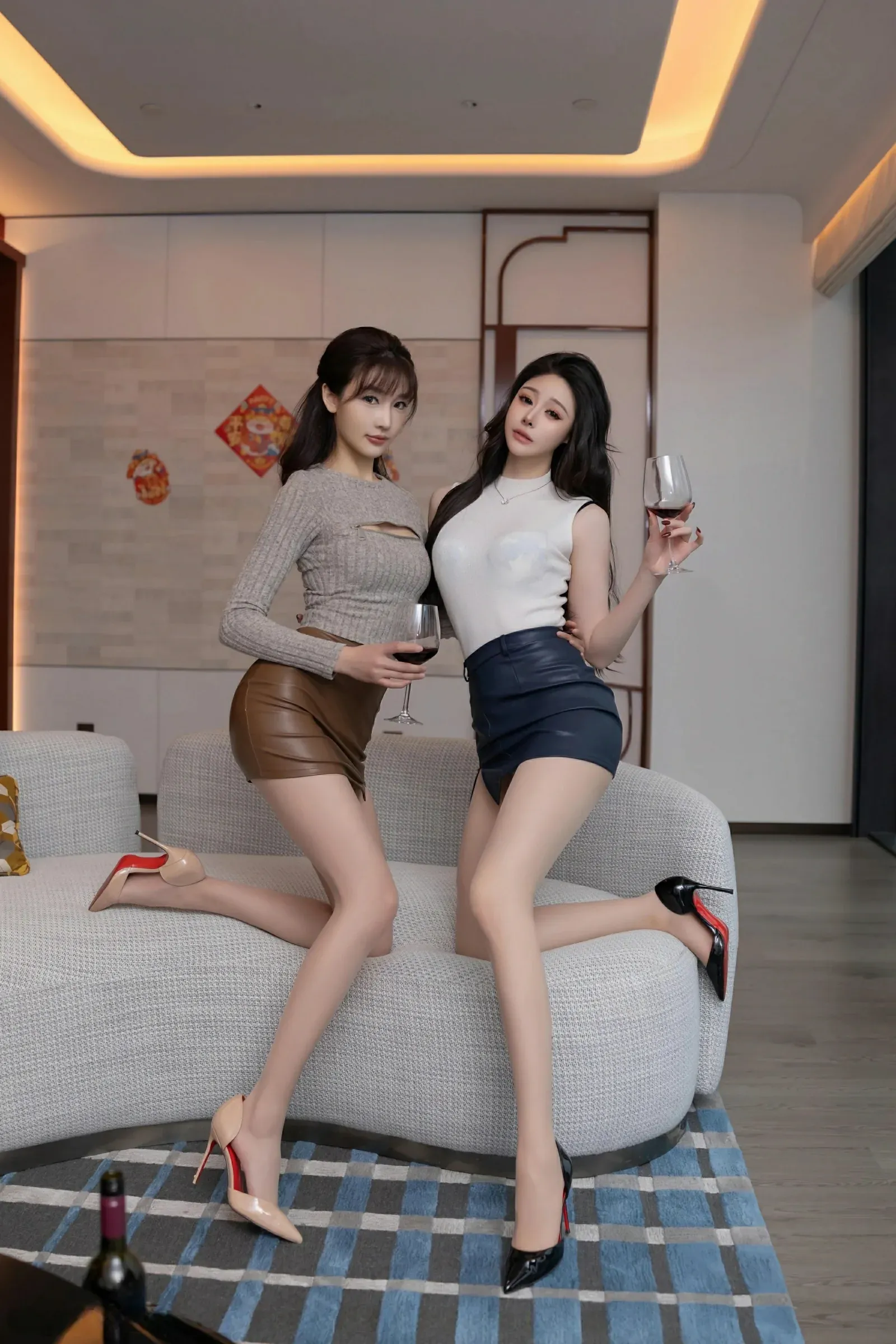  XiuRen 秀人 No.9832 小逗逗&唐安琪&陆萱萱 [78P]第5张