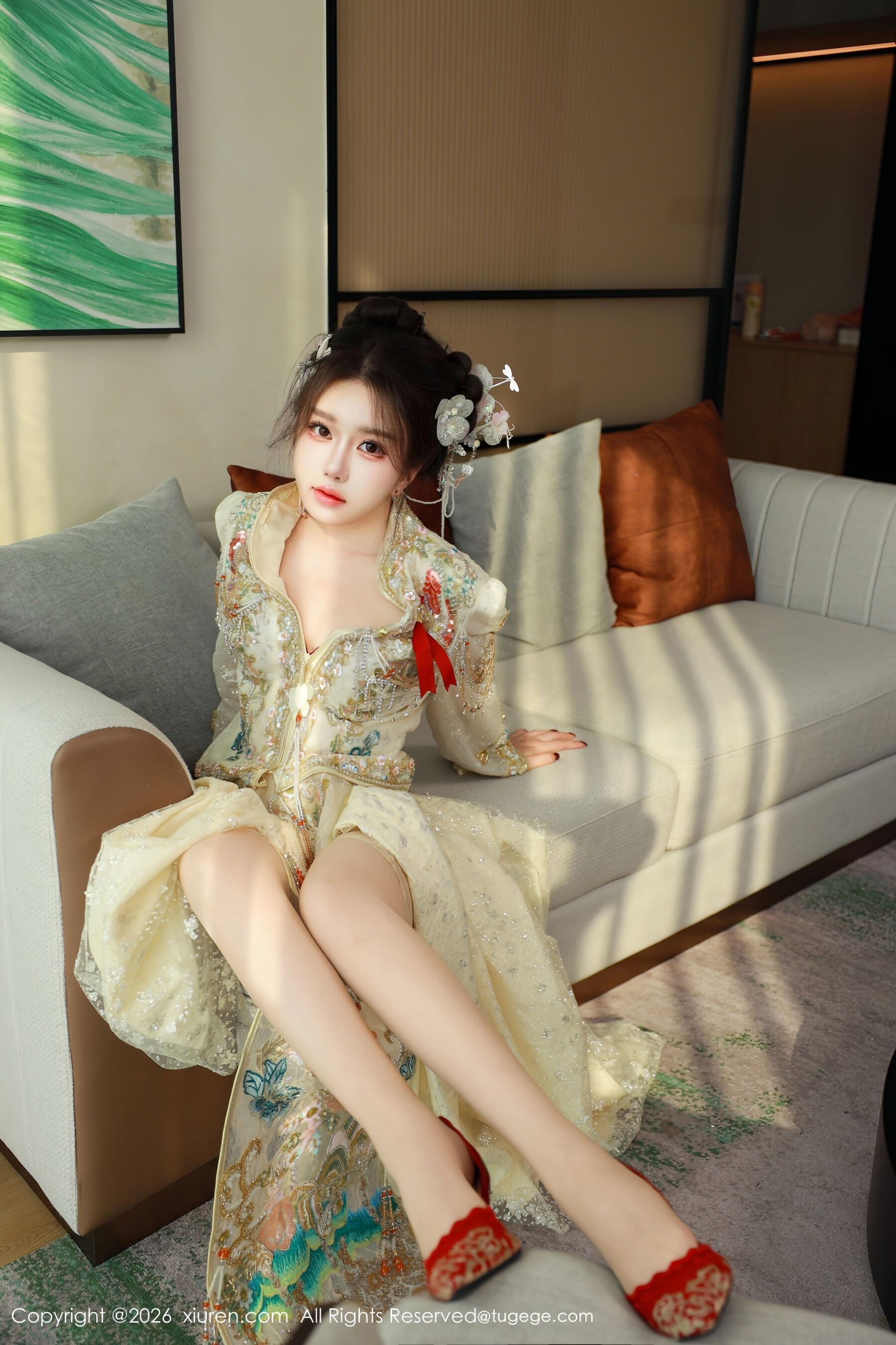  秀人网 小薯条nienie Vol.11220 [56P]第7张