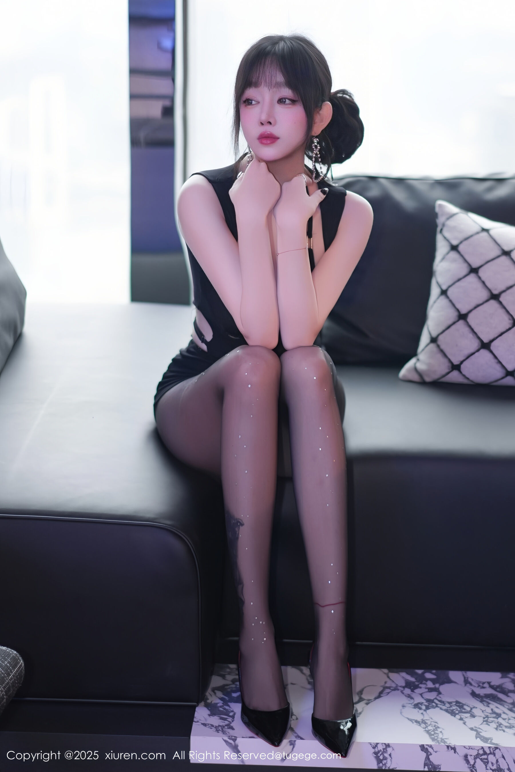  秀人网 王羽纯 Vol.11165 [73P]