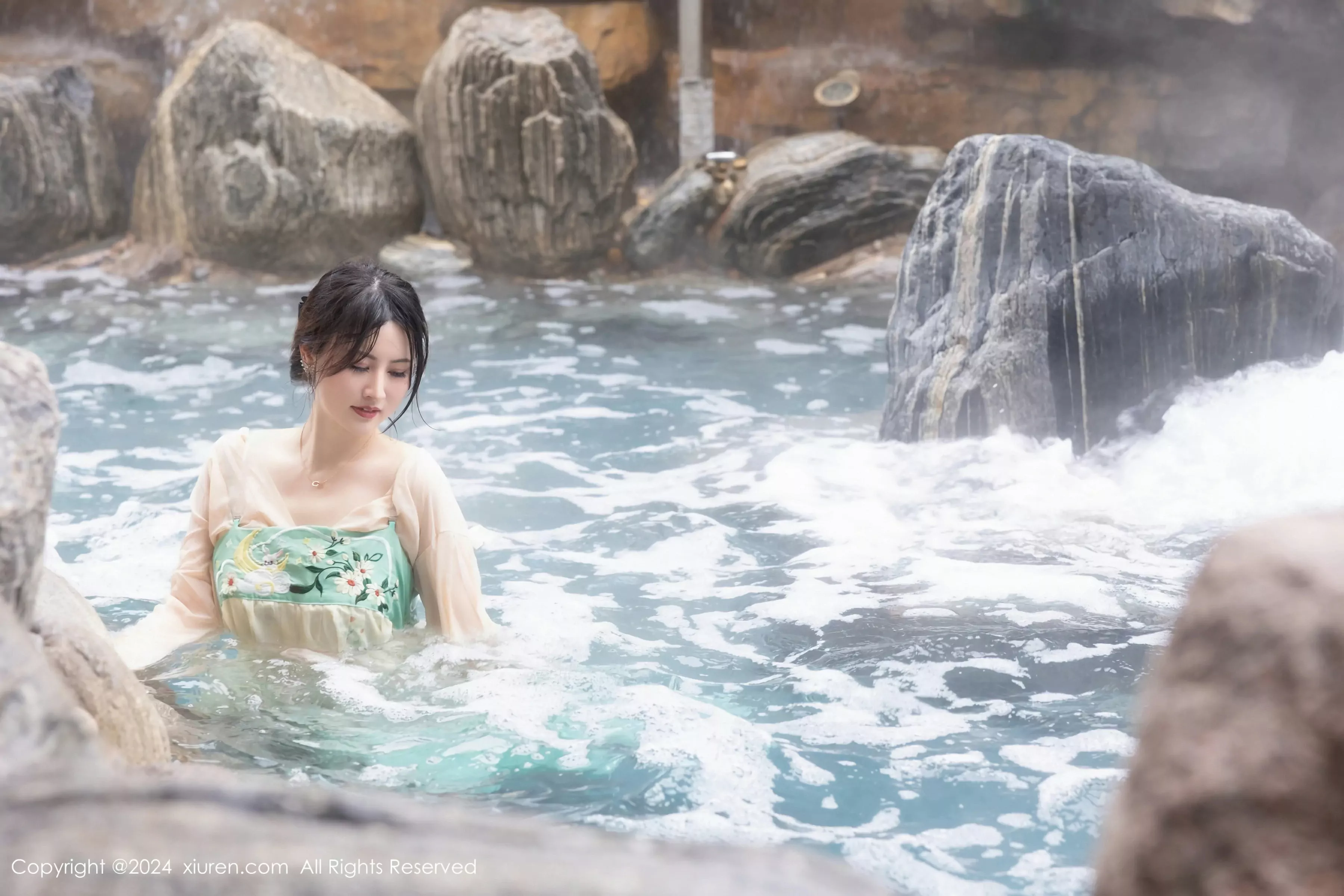  XiuRen 秀人 No.8128 诗诗kiki [82P]第6张