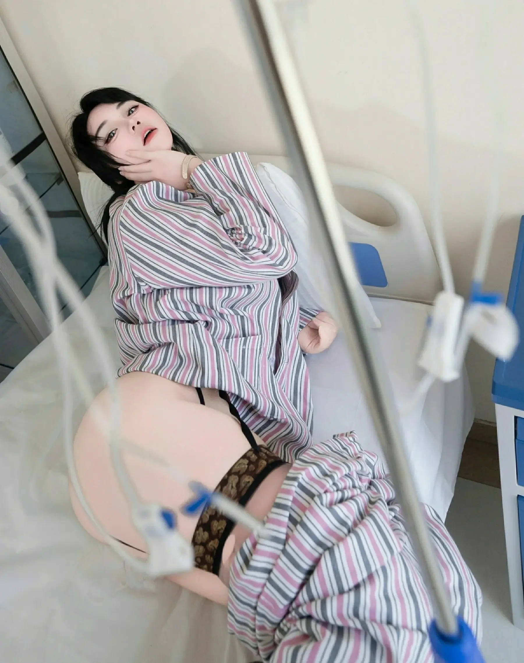  秀人网 No.10648 汐汐爱吃草莓 [80P]第27张