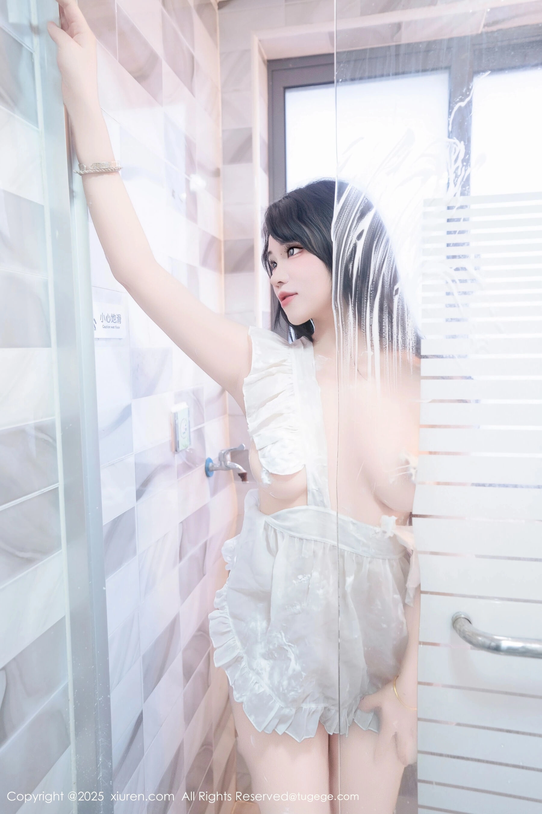  秀人网 汐汐爱吃草莓 Vol.11010 [83P]第26张