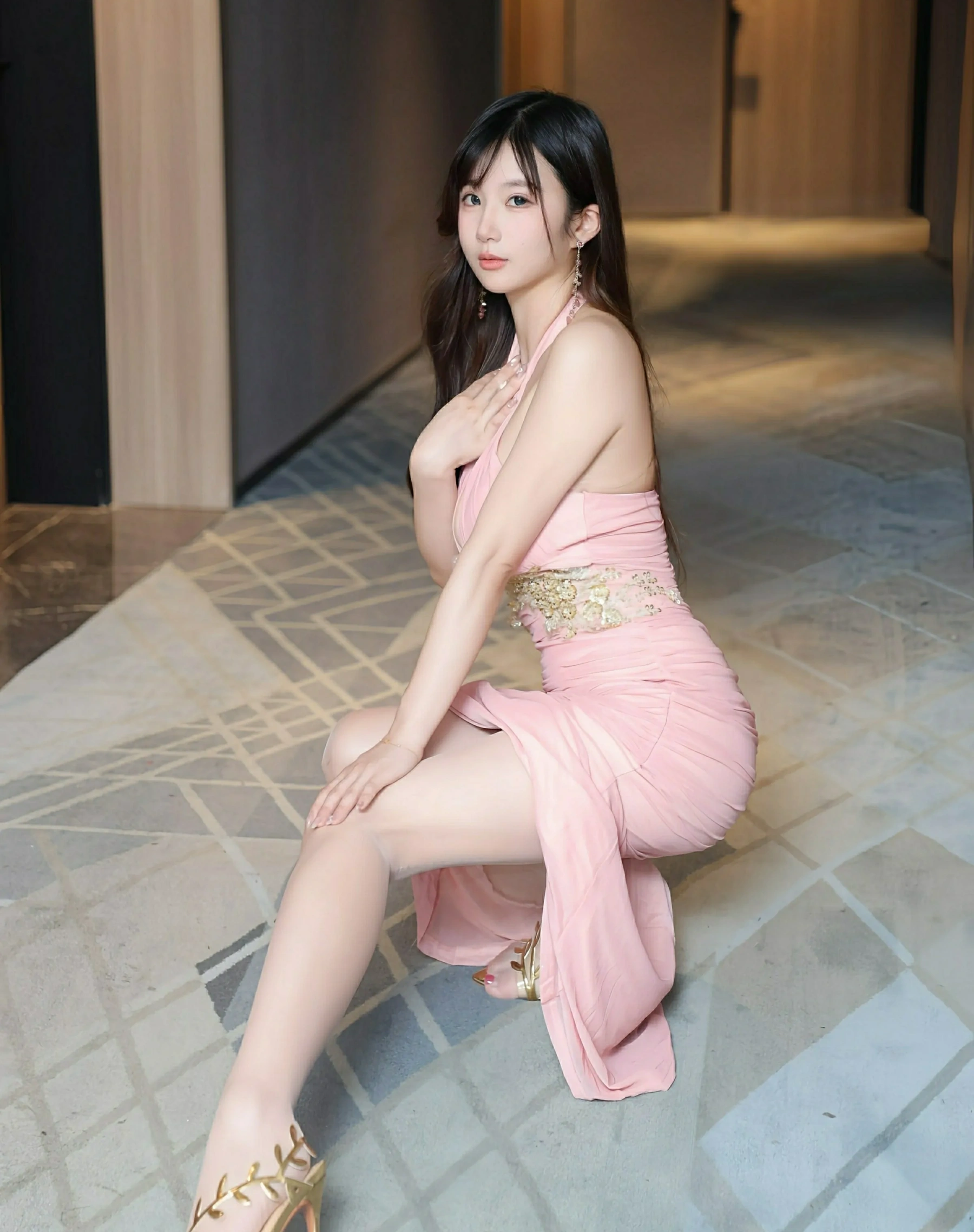  秀人网 No.10786 小肉肉咪 [62P]第4张