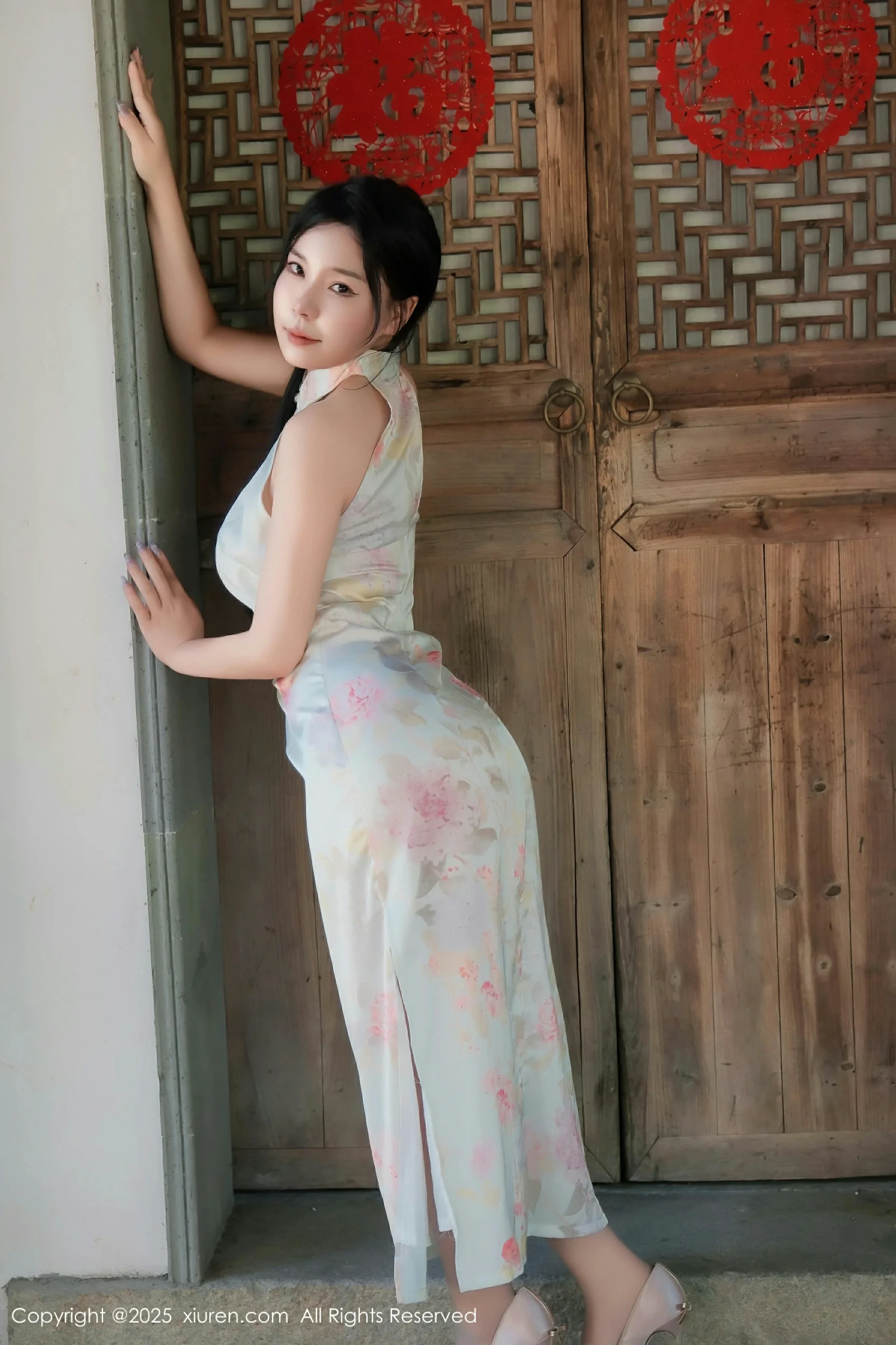  XiuRen 秀人 No.9893 麦田 [70P]第9张