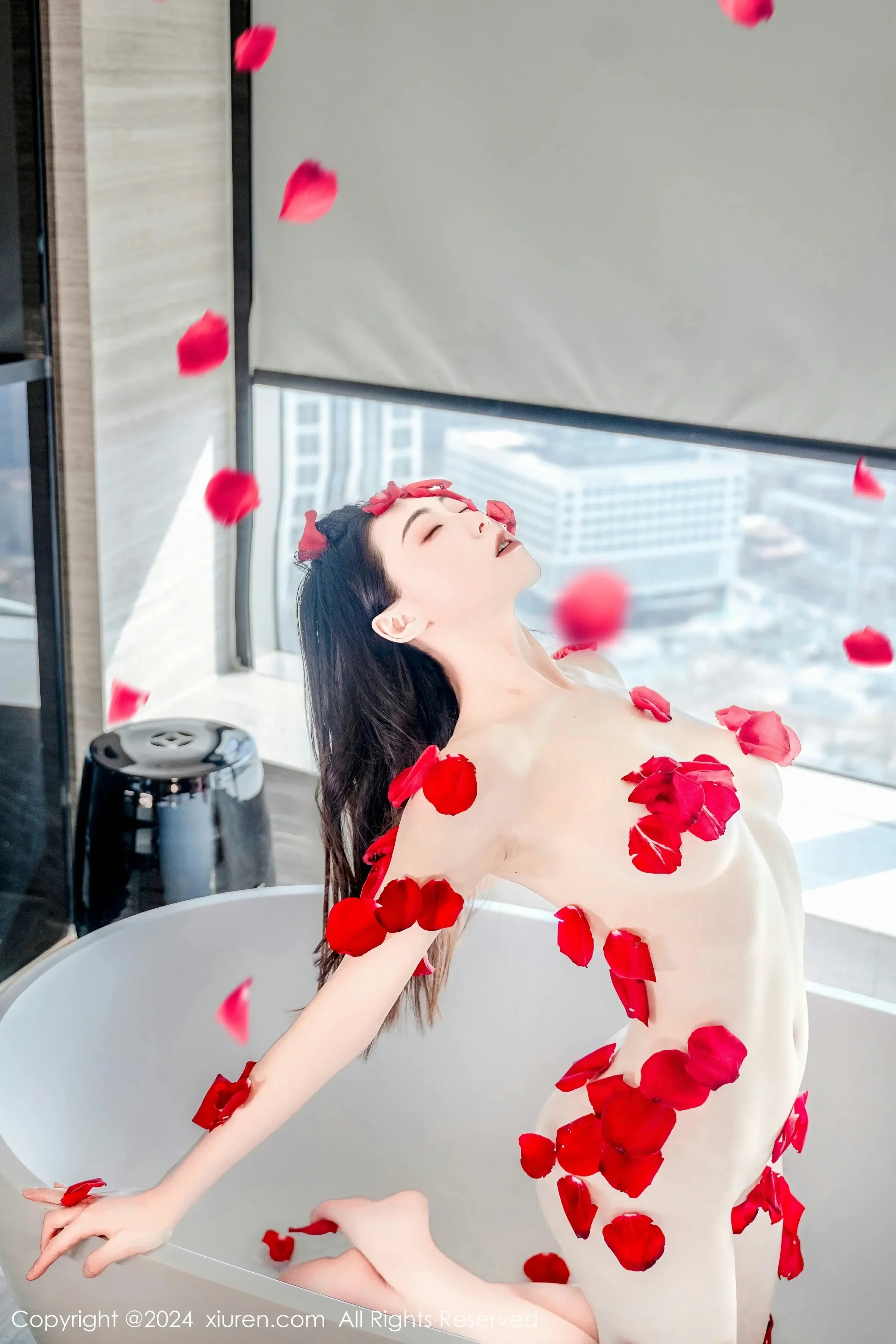  XiuRen 秀人 No.8175 瑜伽喵 新人首套 [63P]第2张