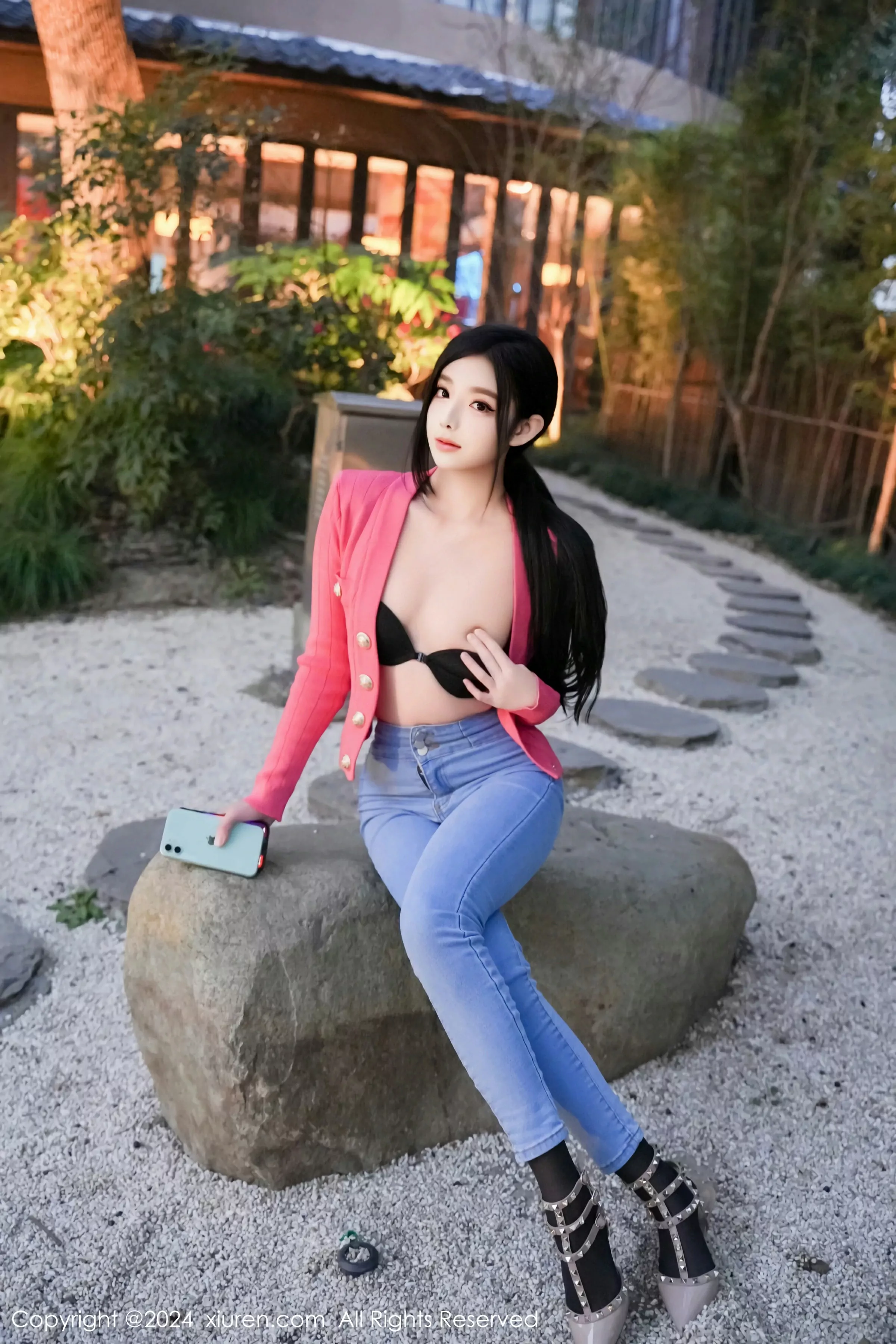  XiuRen 秀人 No.8091 龙雪儿 新人模特 [69P]第14张