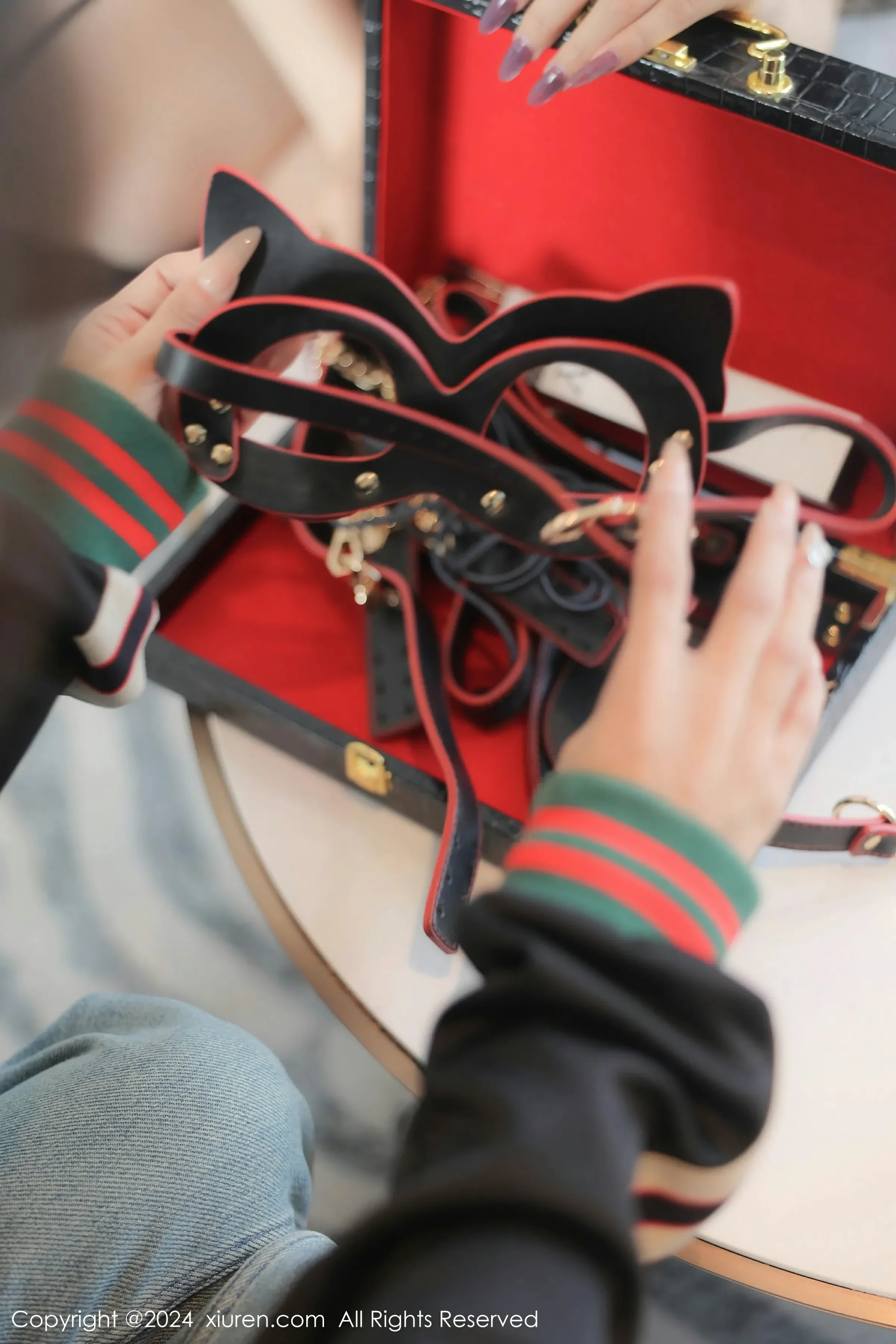  XiuRen 秀人 No.8668 周周不吃香菜 模特合集 [85P]第5张