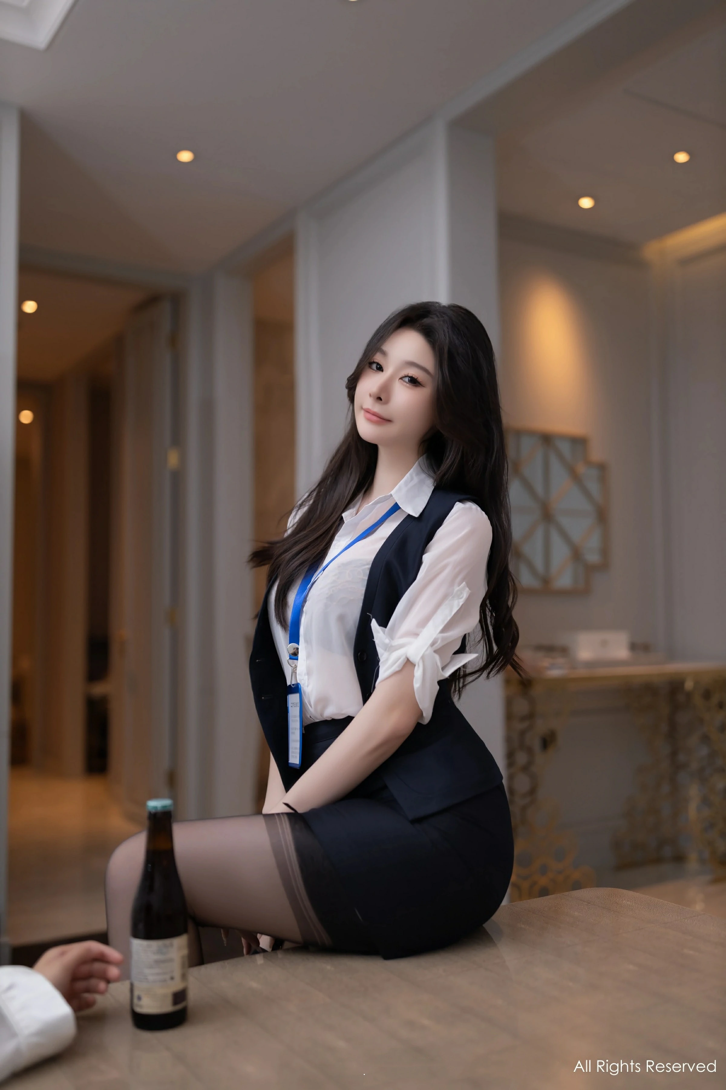  XiuRen 秀人 No.8808 小逗逗 [80P]第2张