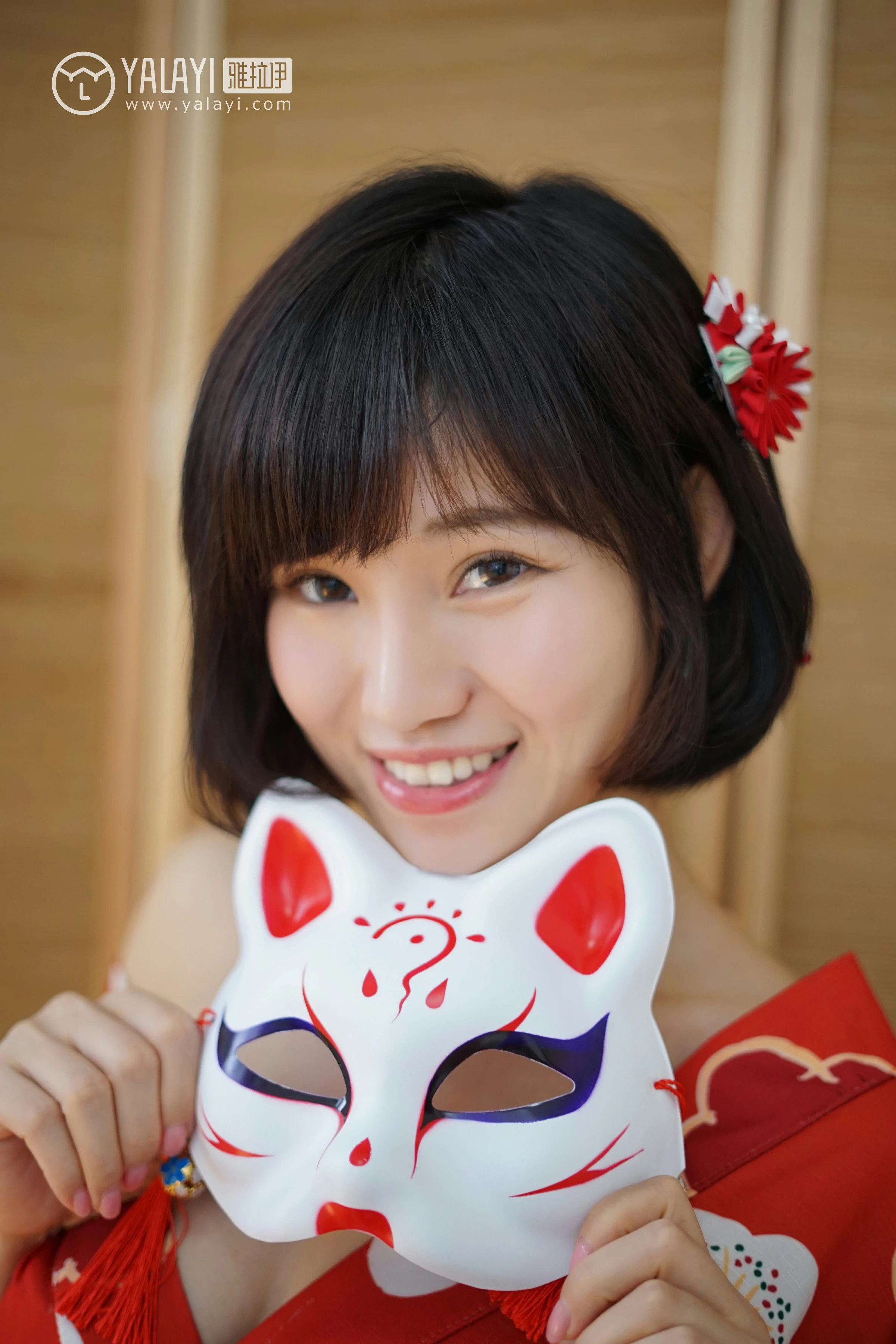 [YALAYI雅拉伊]NO.032 和服女优 多香子 红色和服与米色睡衣加白色蕾丝内衣性感私房写真集第4张